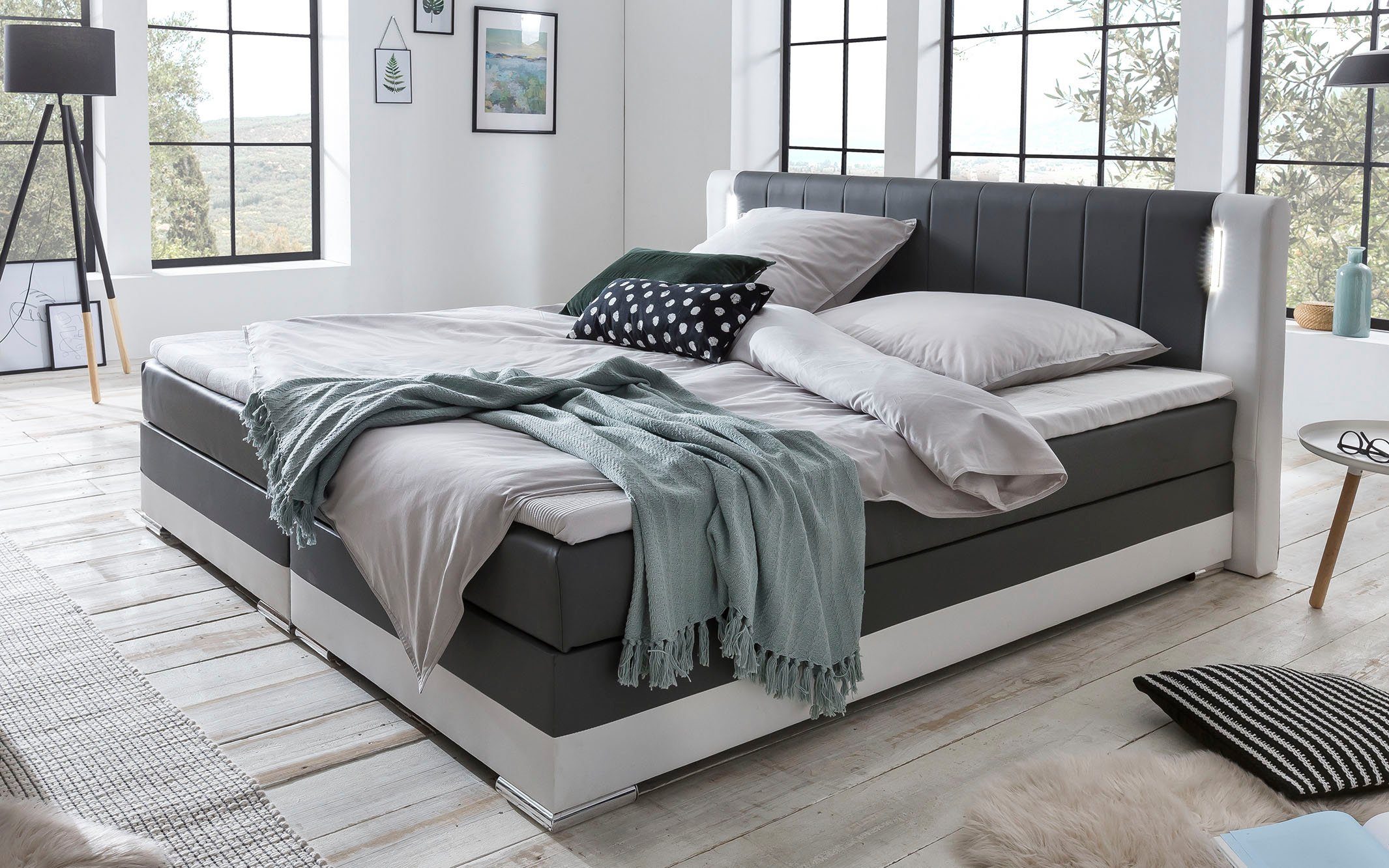 SalesFever Boxspring Ledverlichting in het hoofdbord, lounge bed inclusief visco-topmatras boxsprings grijs