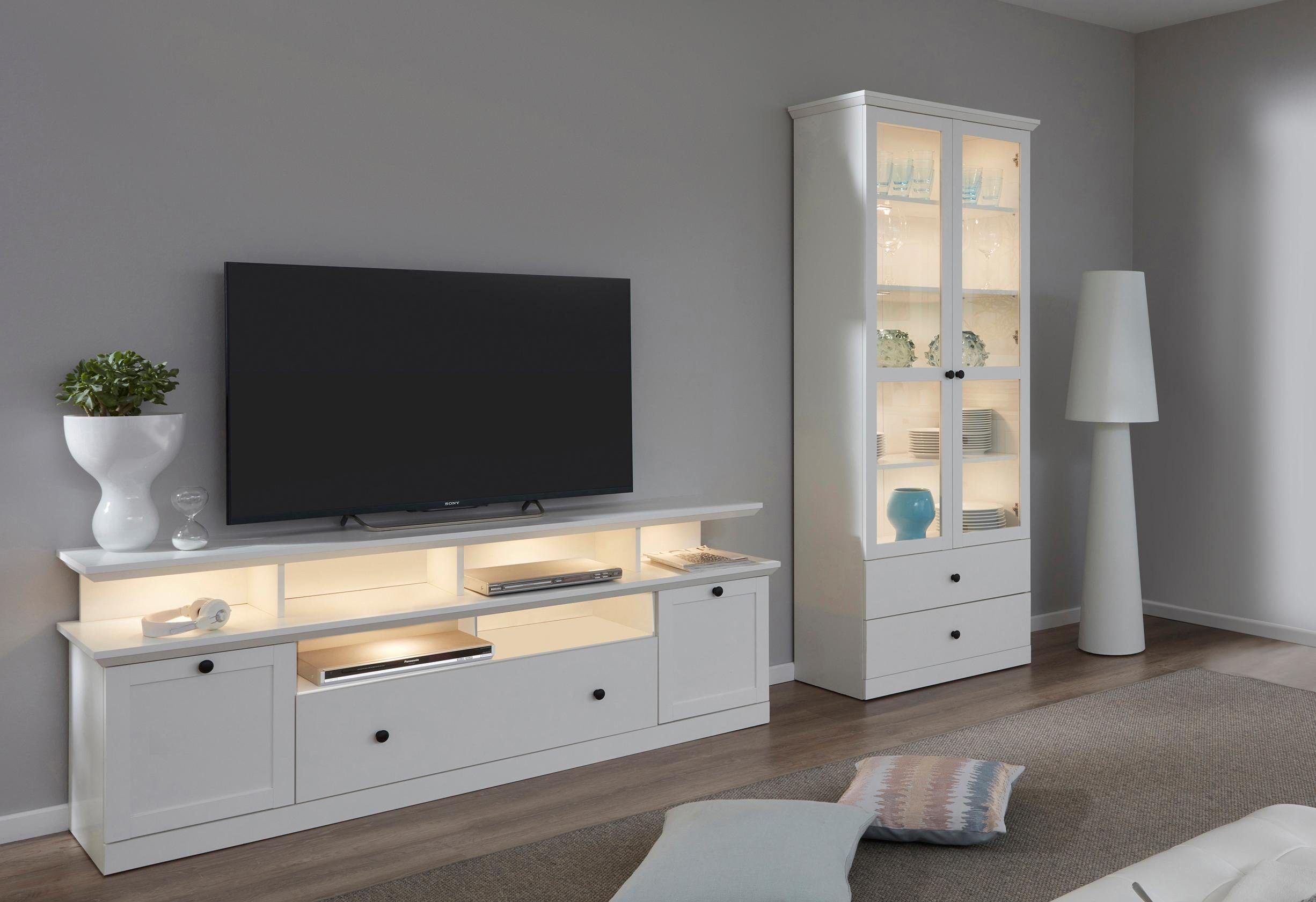 Home affaire Wandmeubel Örebro tijdloze landelijke stijl, volledig uittrekbaar, verlichting optioneel (set, 2-delig) tv-wandmeubels wit