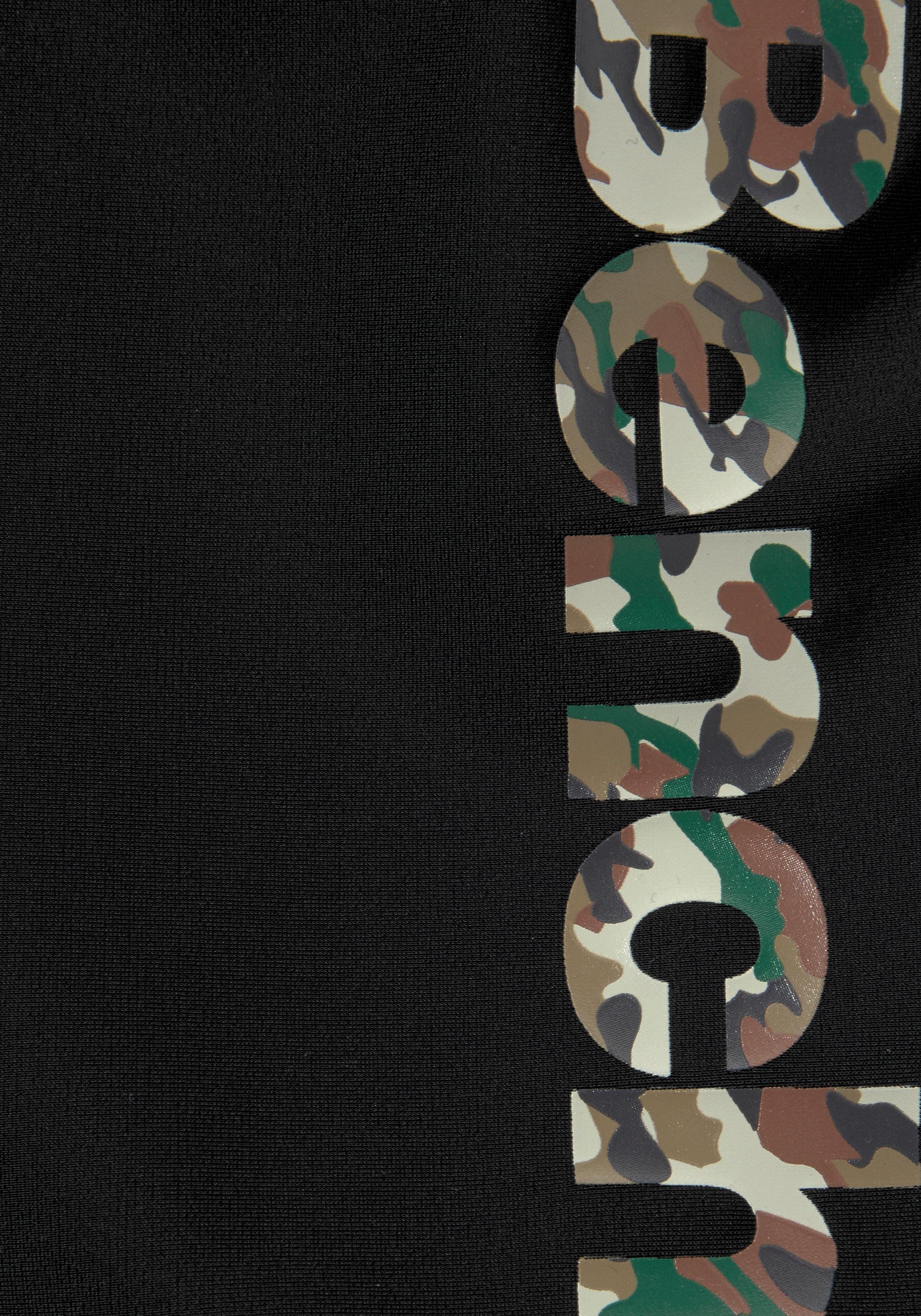 Bench. Zwemboxer met cool logo in camouflage-look