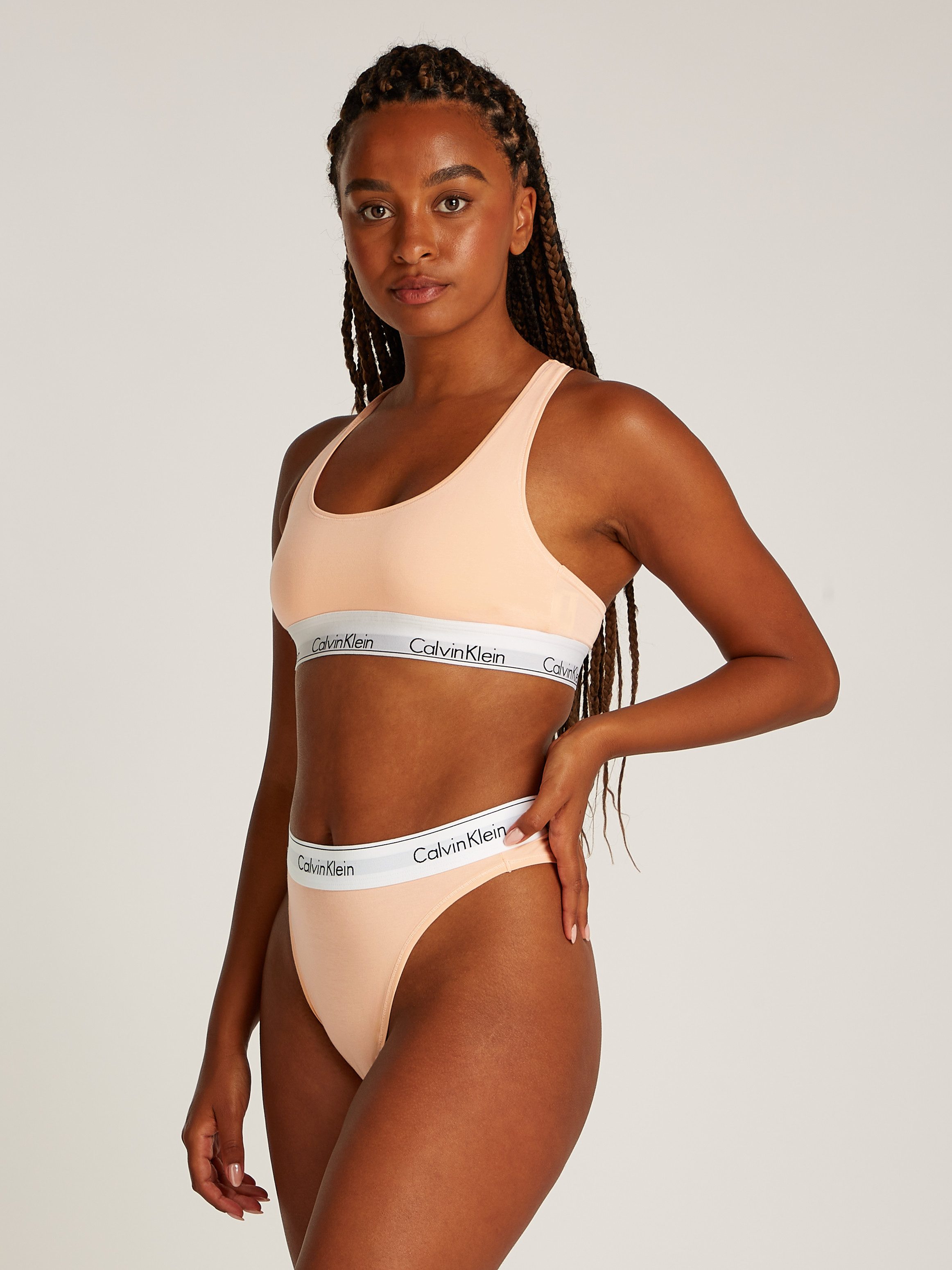 Calvin Klein Slip HIGH LEG TANGA met hoge beenlijn