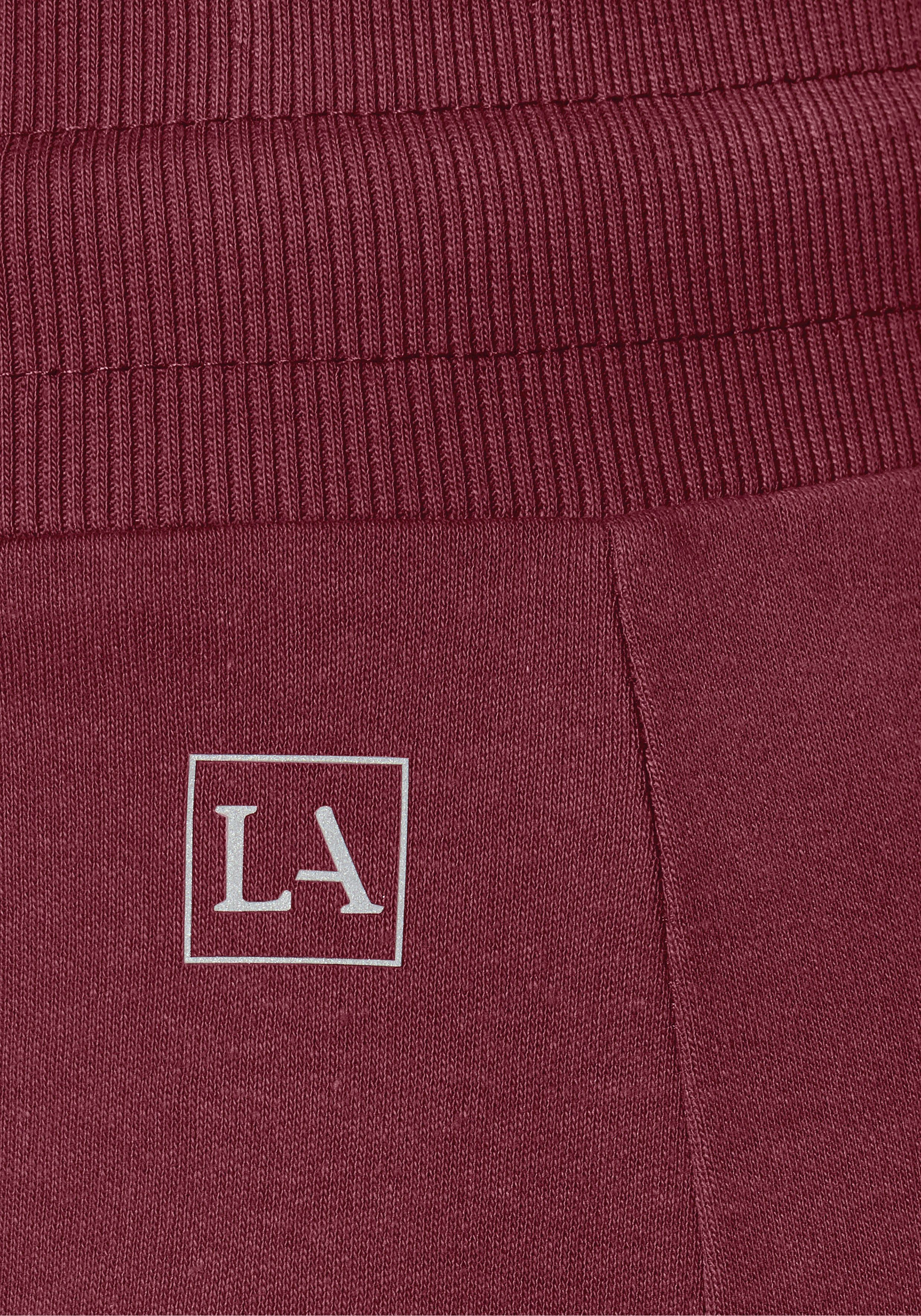 active by Lascana Short met zijsplitjes