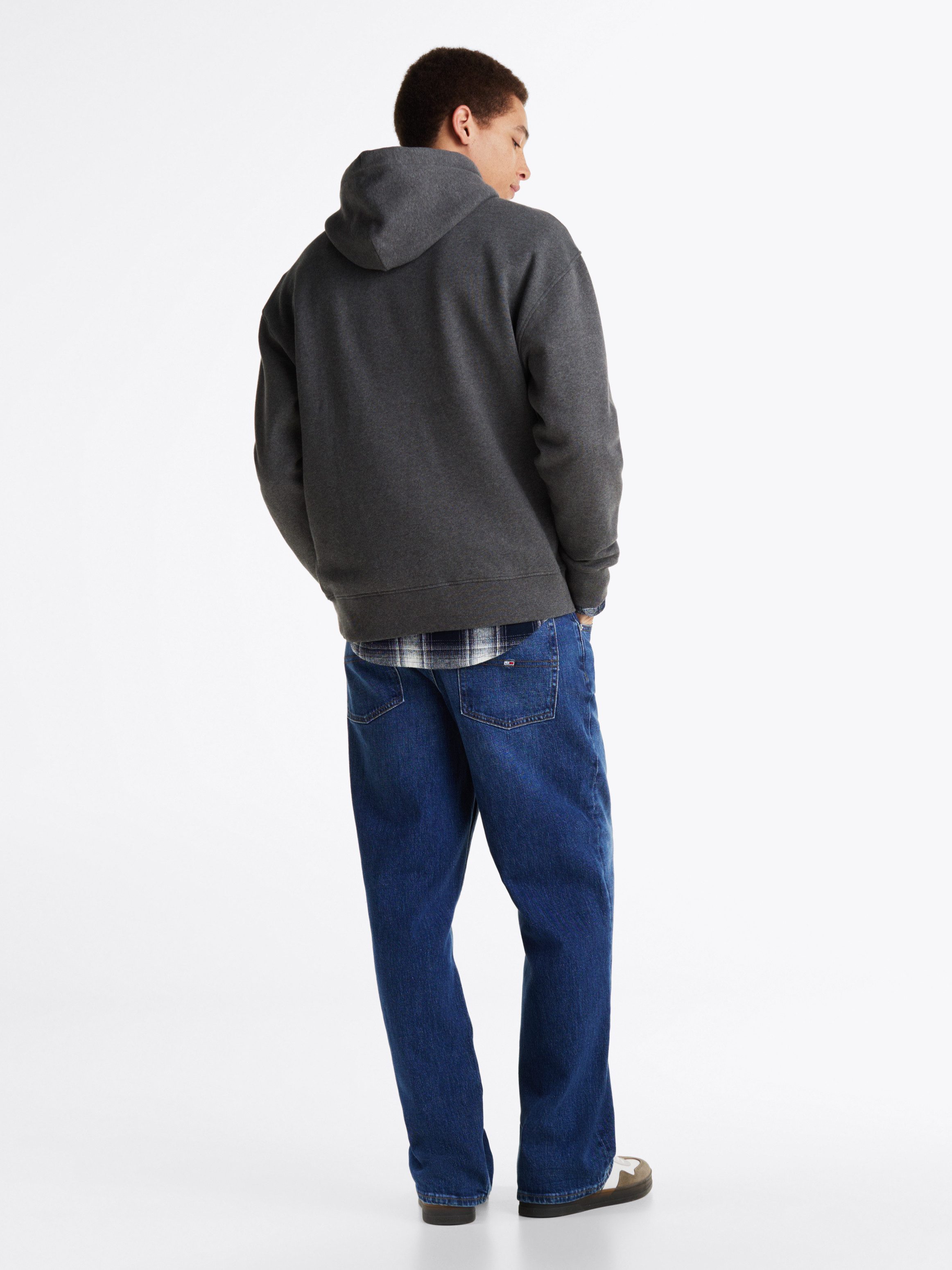 TOMMY JEANS Sweatshirt TJM RLX MELANGE FLAG HOODIE met bedrukte merklogo op borsthoogte