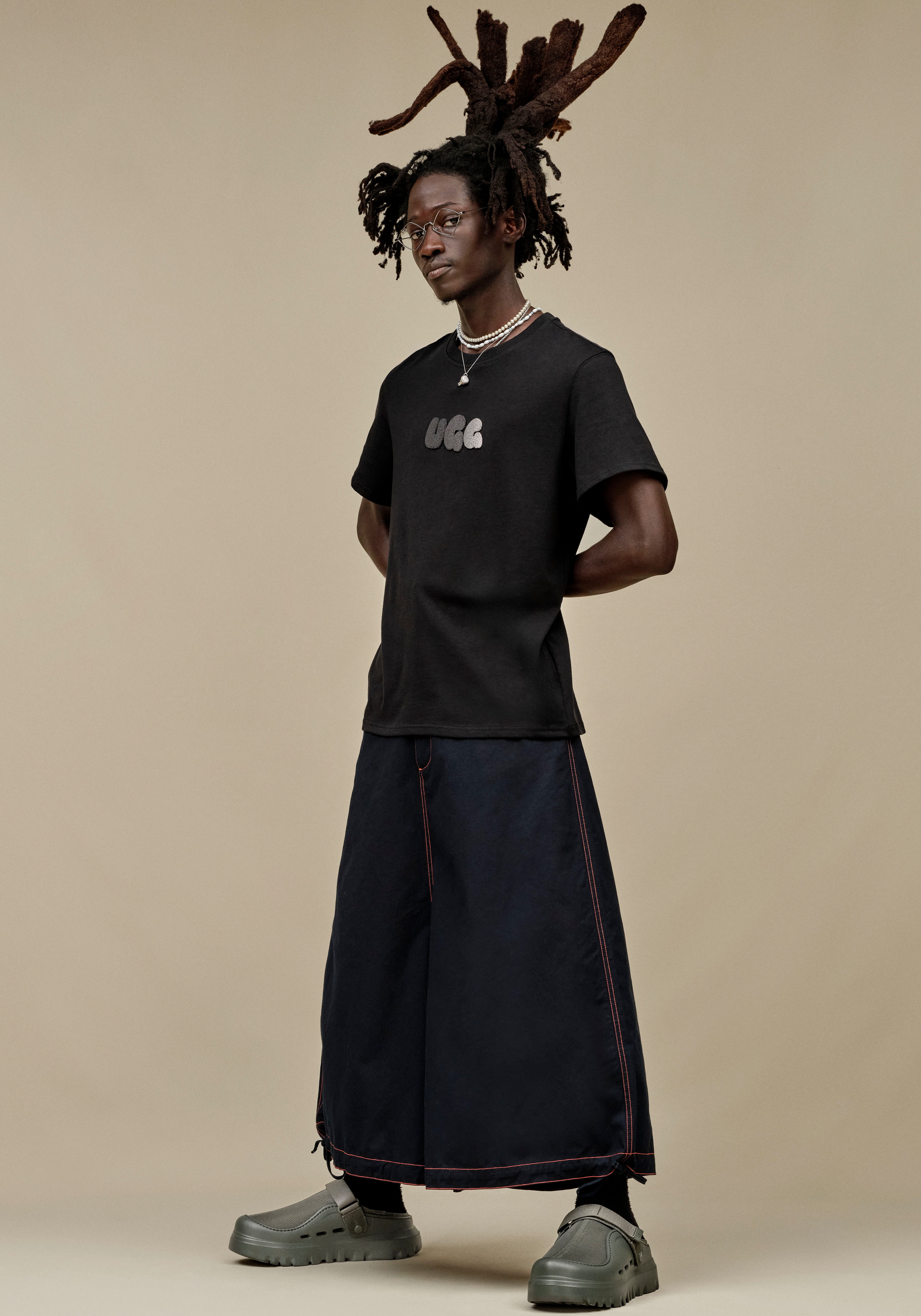 UGG T-shirt Bubble Logo Tee Met een ronde hals