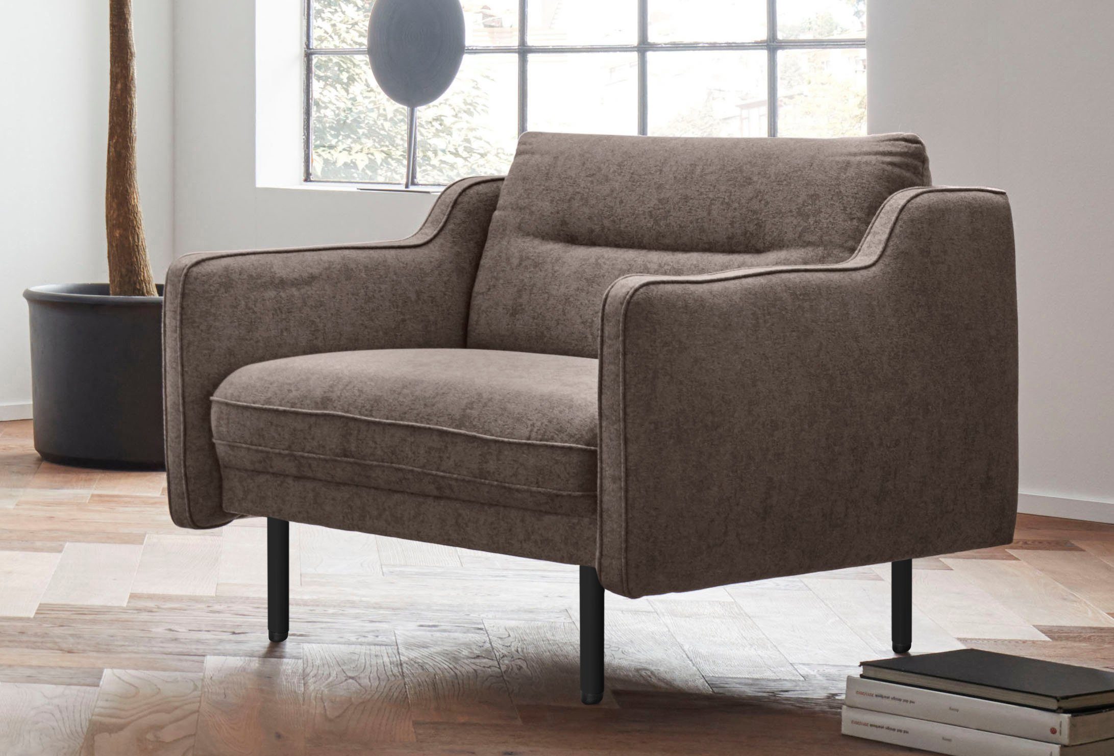 andas Fauteuil Nordfyn chic design in 3 stofkwaliteiten, design by morten georgsen fauteuils bruin