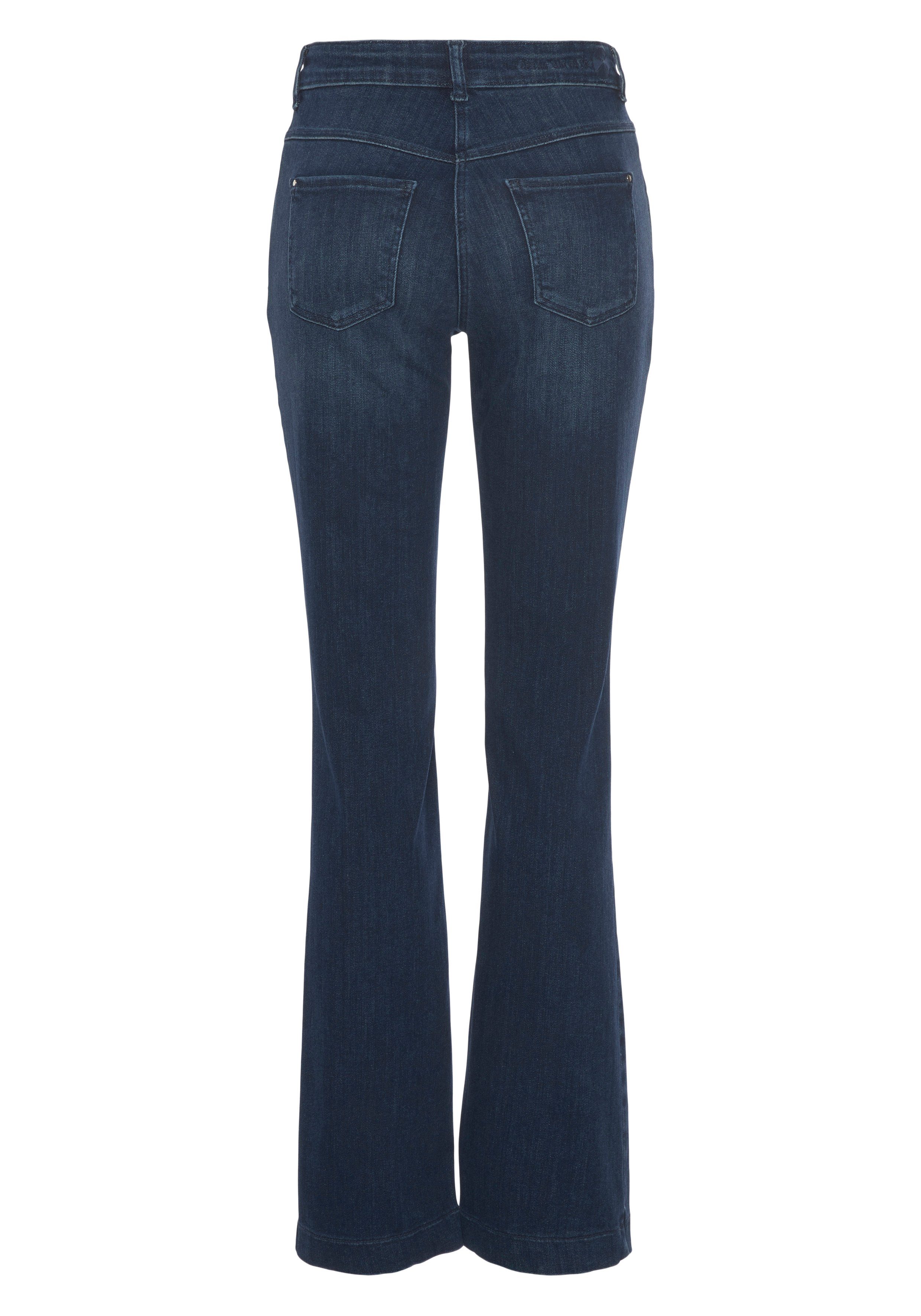 MAC Bootcut jeans Dream-Boot Recht belijnd met iets uitlopende pijpen