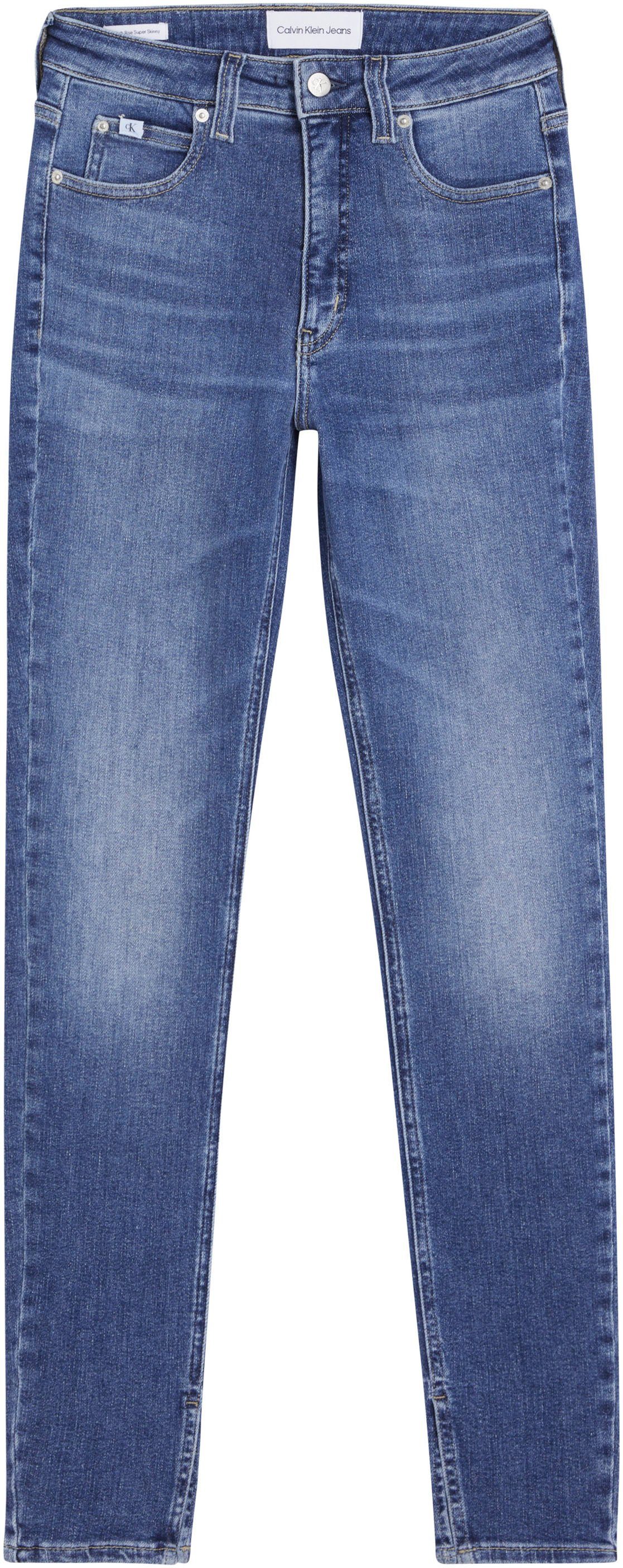Calvin Klein Skinny fit jeans HIGH RISE SUPER SKINNY ANKLE met calvin klein jeans leren badge op de achterkant van de tailleband