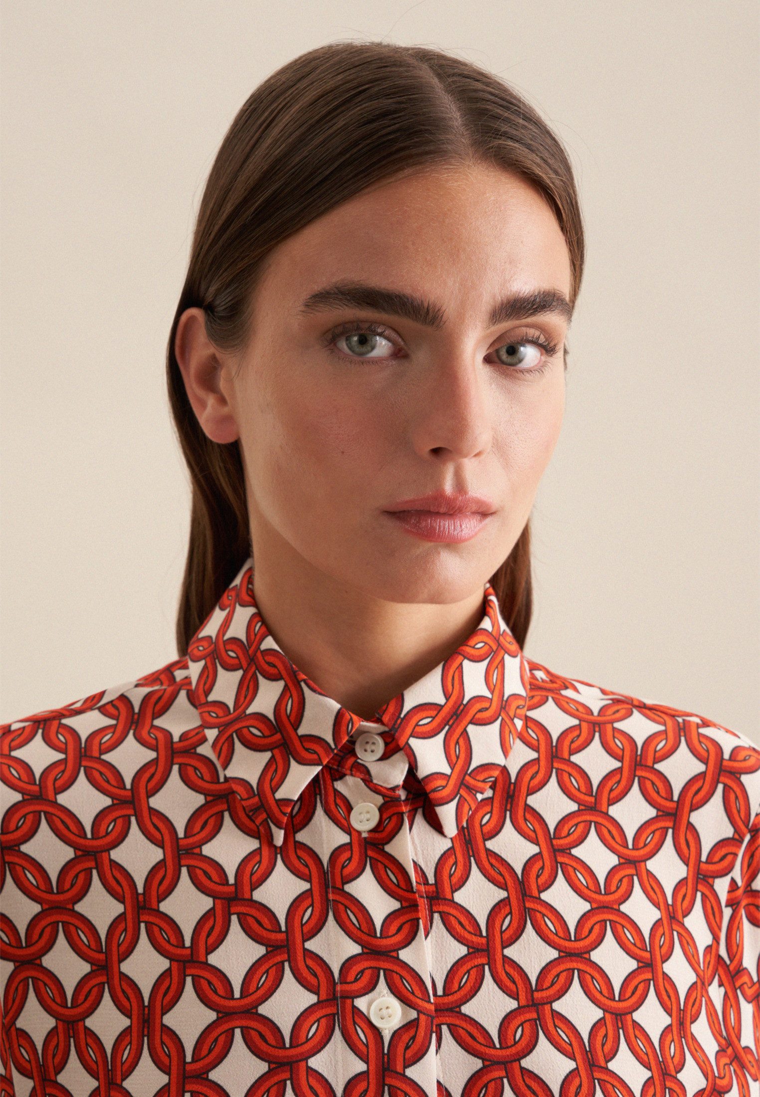 seidensticker Overhemdblouse Zwarte roos Lange mouwen kraag print