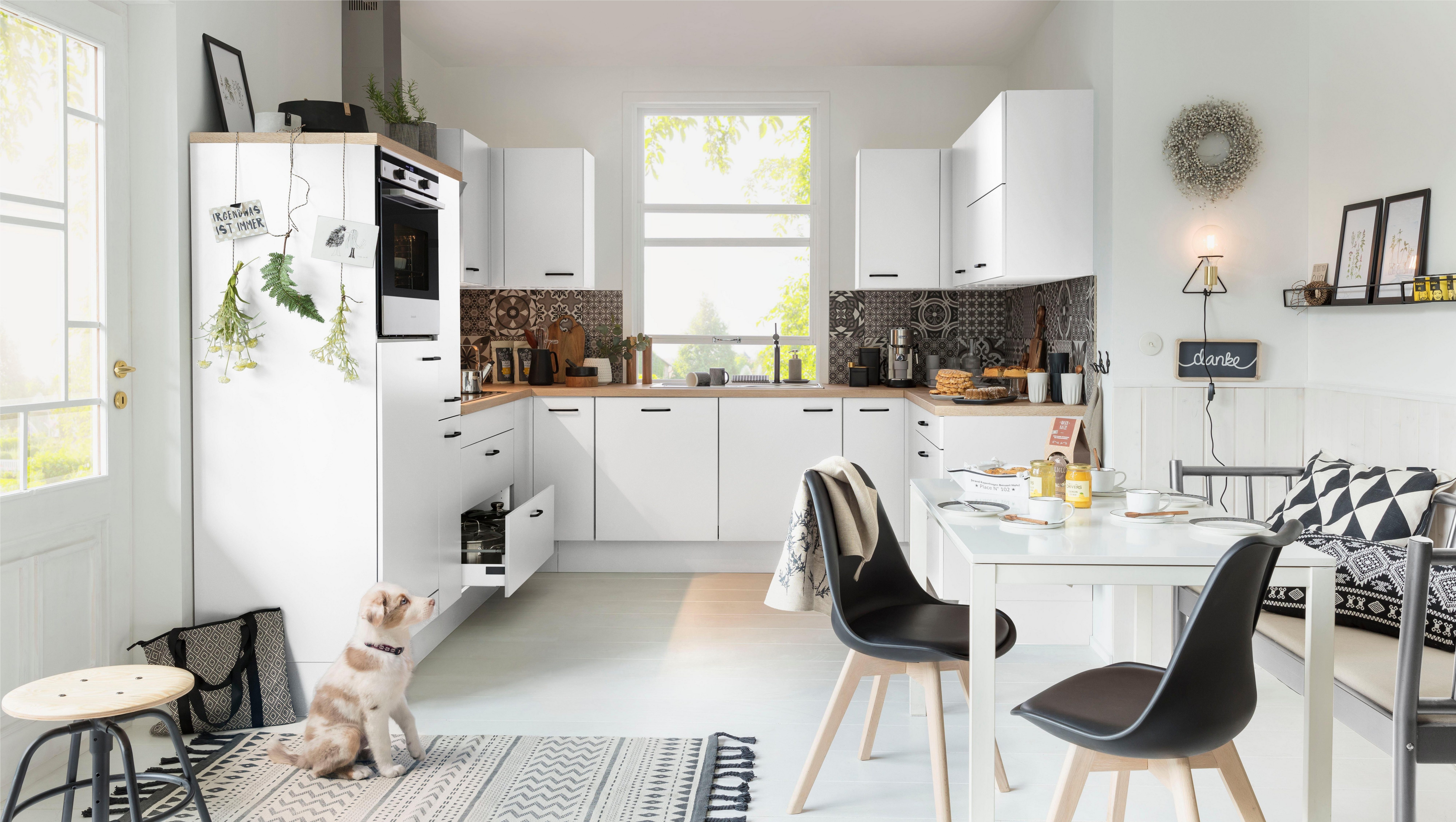 OPTIFIT Hangend hoekkastje Elga met soft-closefunctie en metalen greep, breedte 80 cm