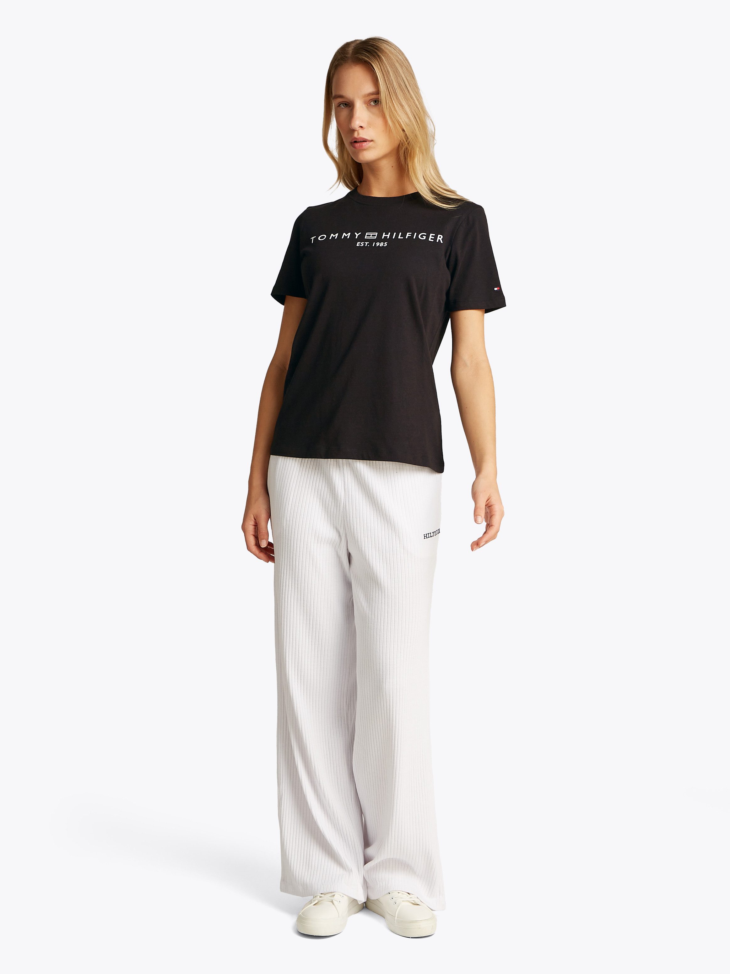 Tommy Hilfiger T-shirt REG CORP LOGO C-NK SS met een logo-opschrift