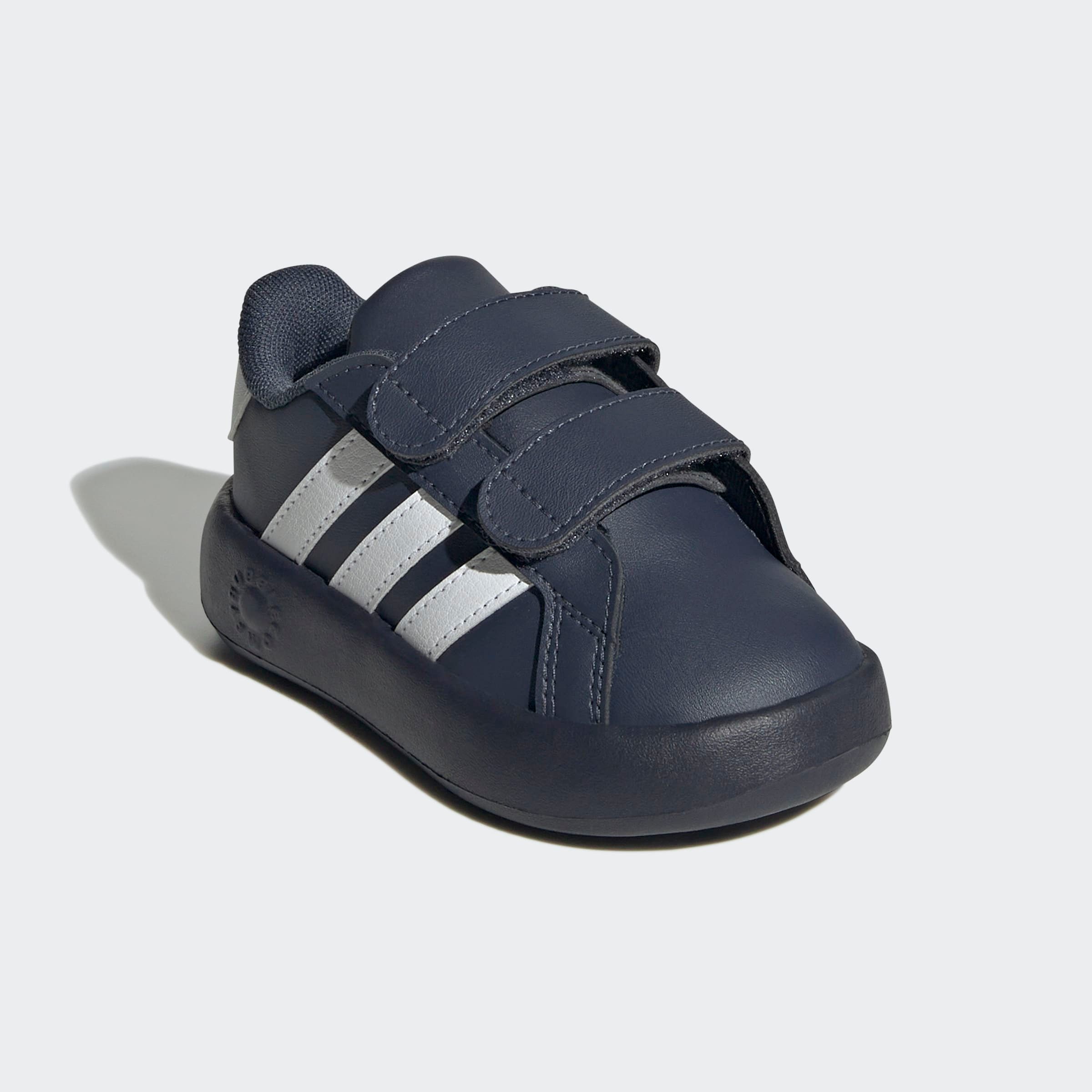 adidas Sportswear Klittenbandschoenen GRAND COURT 2.0 KIDS Design geïnspireerd op de adidas Superstar, voor kinderen