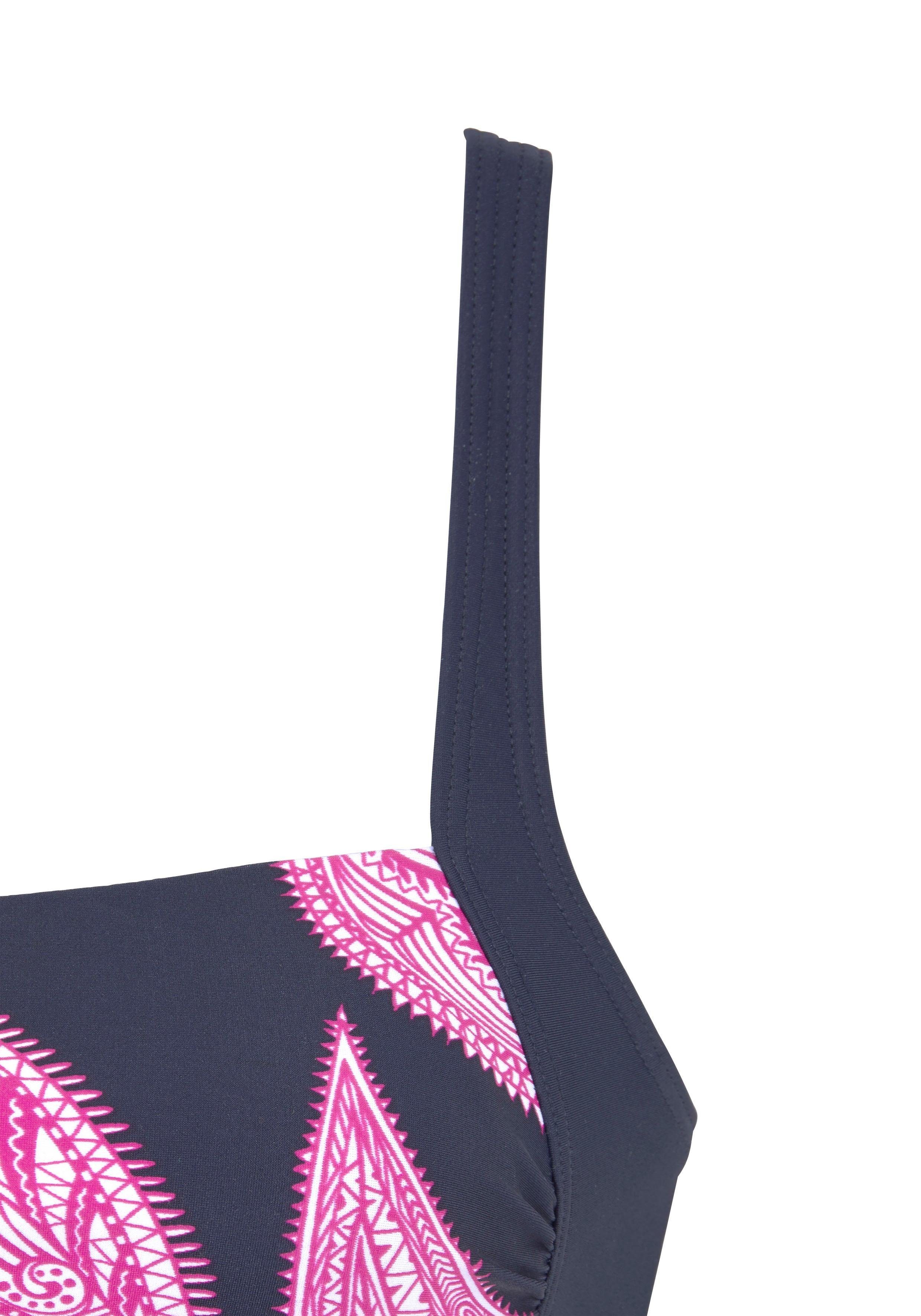 Lascana Badpak in modieuze bloemenprint met een modellerend effect