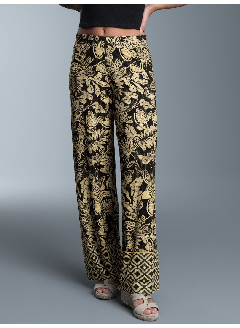Trigema Jerseybroek TRIGEMA heupbroek met bloemmotief allover (1-delig)