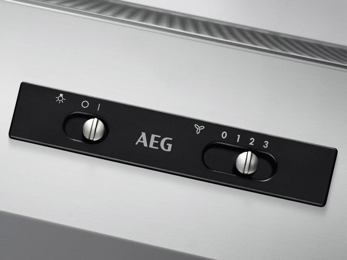 AEG Tussenbouwafzuigkap DEB2631S Uitlaat en recirculatie