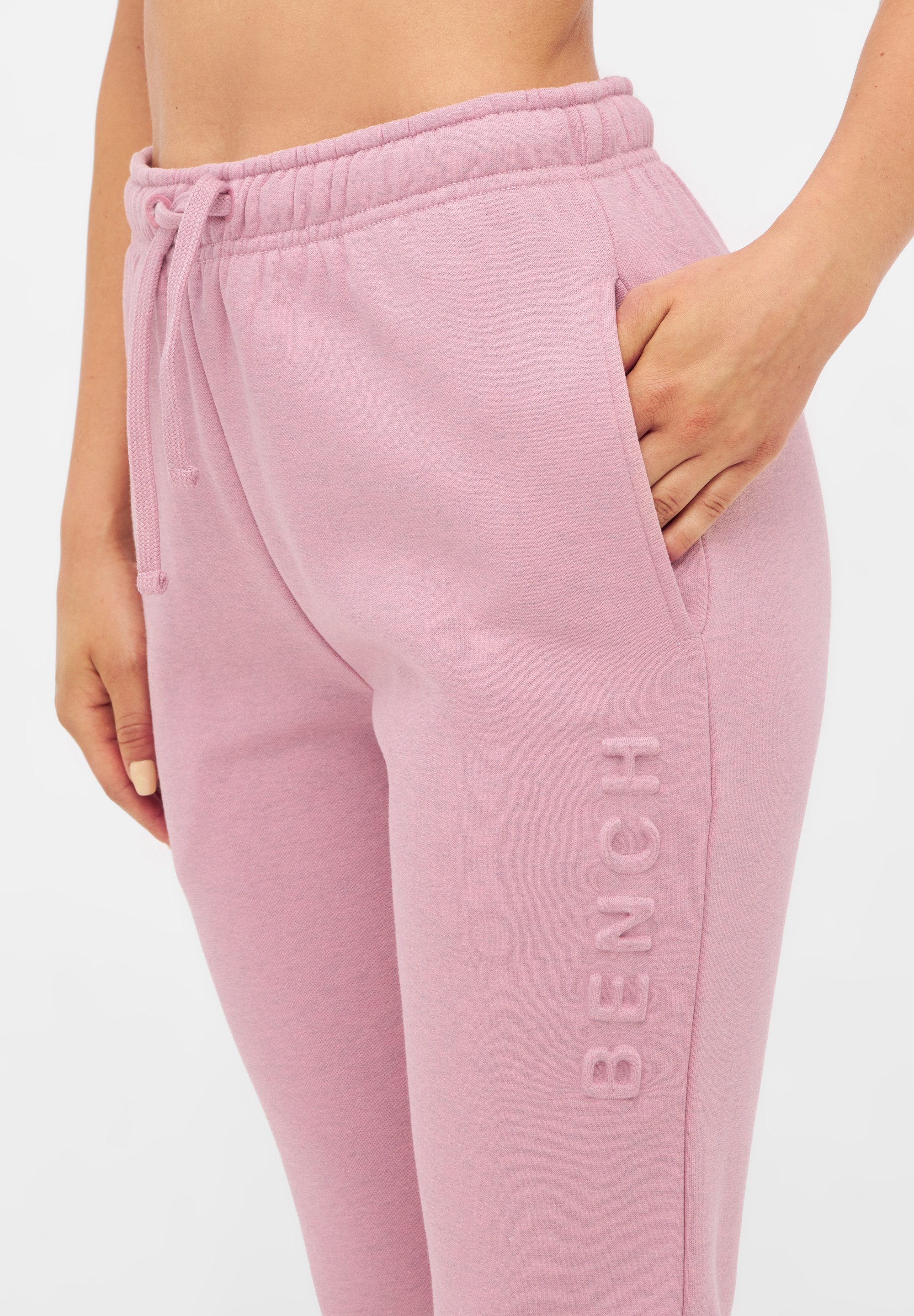 Bench. Sweatbroek Marianna
