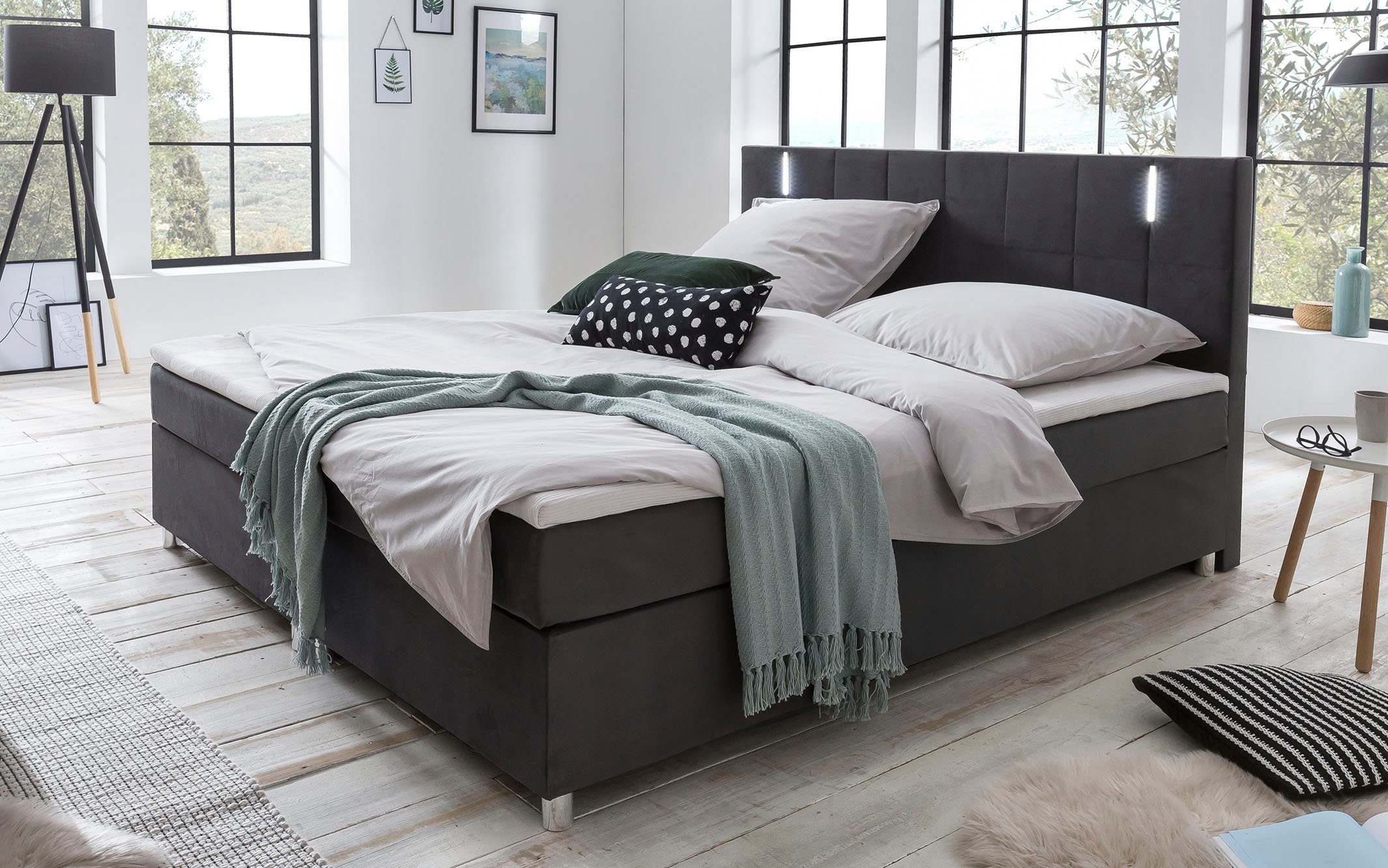 SalesFever Bed met ledverlichting in het hoofdbord, loungebed in zacht fluweel, design bed met matras en topmatras