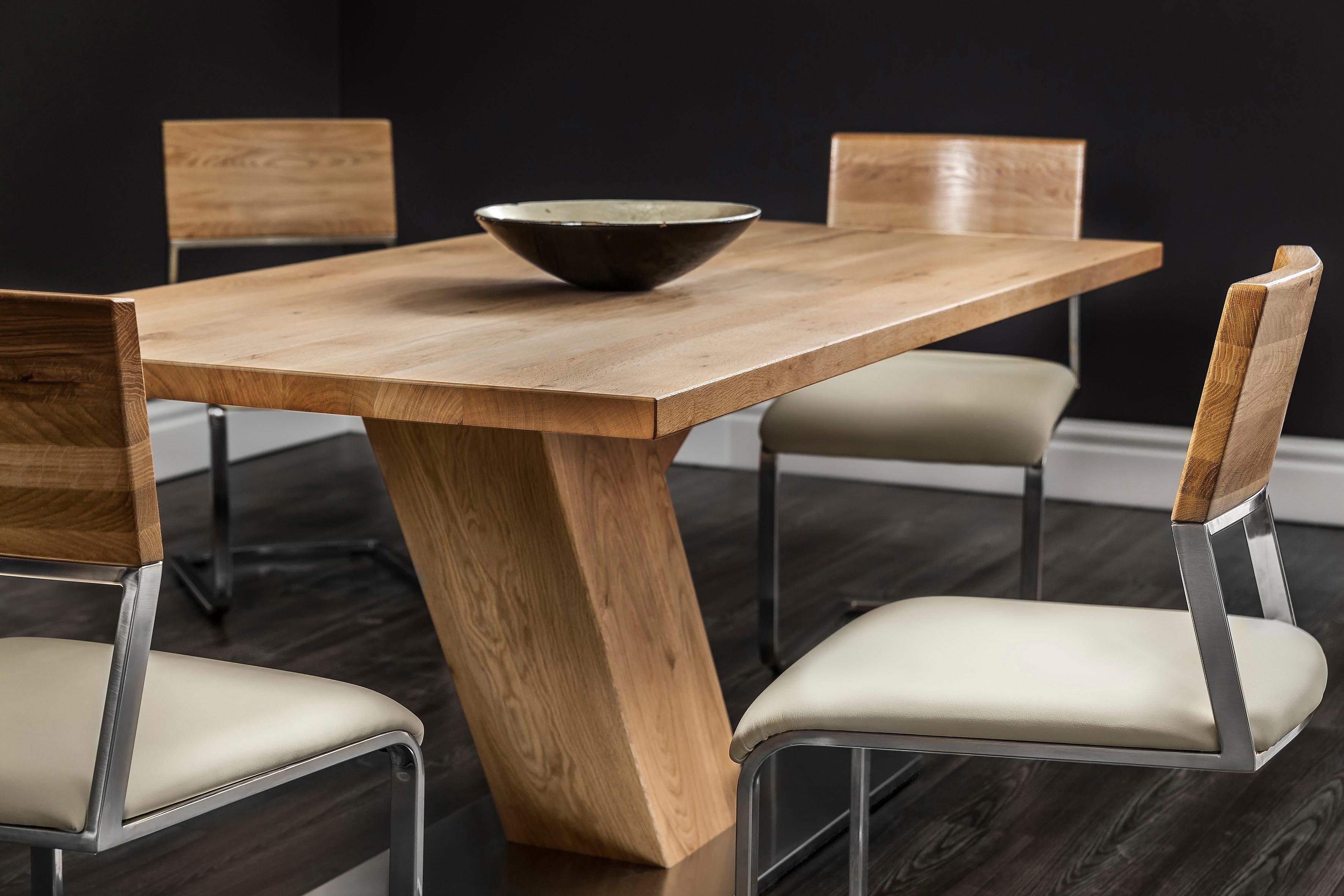 Places of Style Eettafel Ranger van massief wildeiken en edelstaal