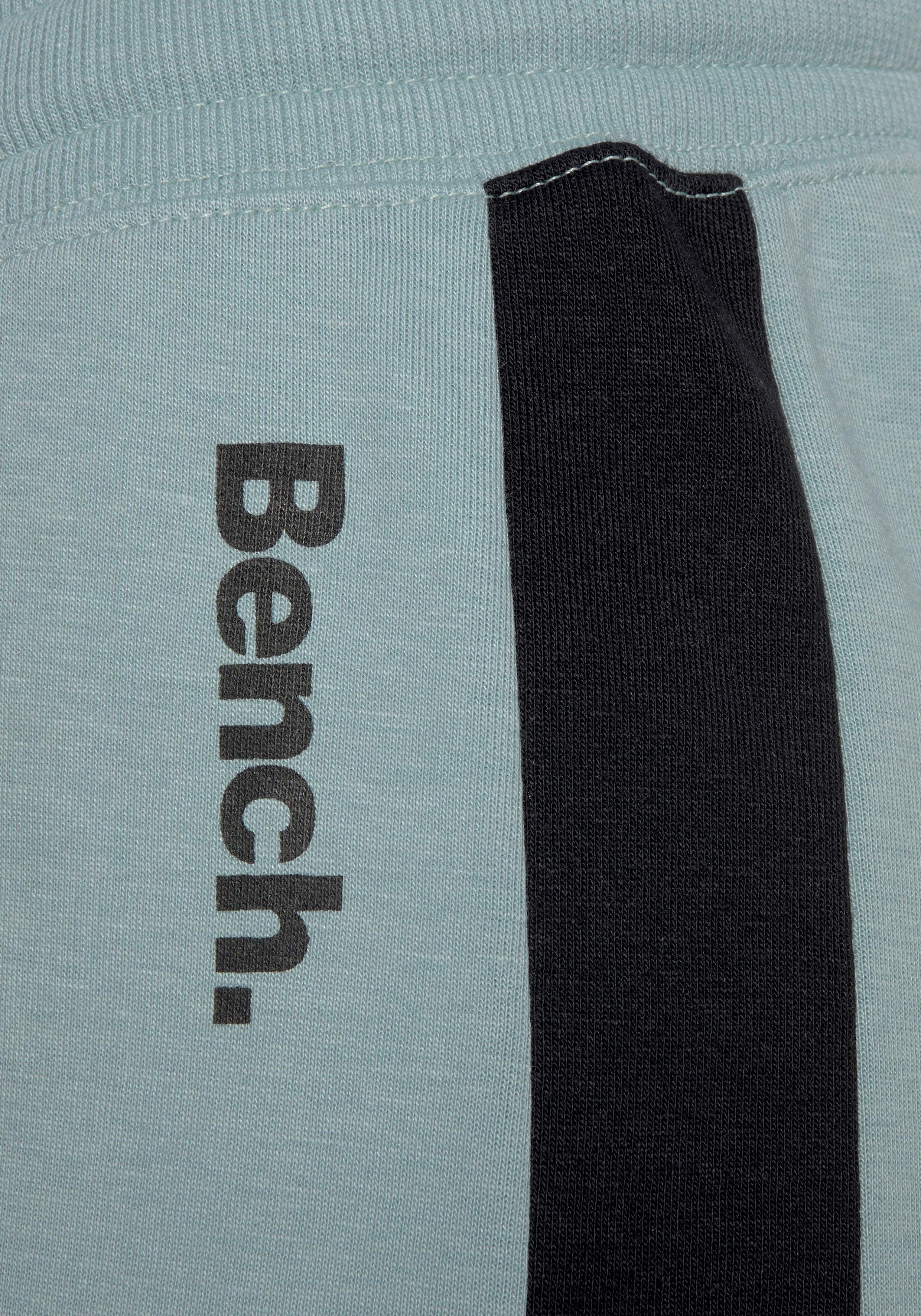 Bench. Loungewear Loungebroek met zijstrepen en rechte pijpen, loungepak