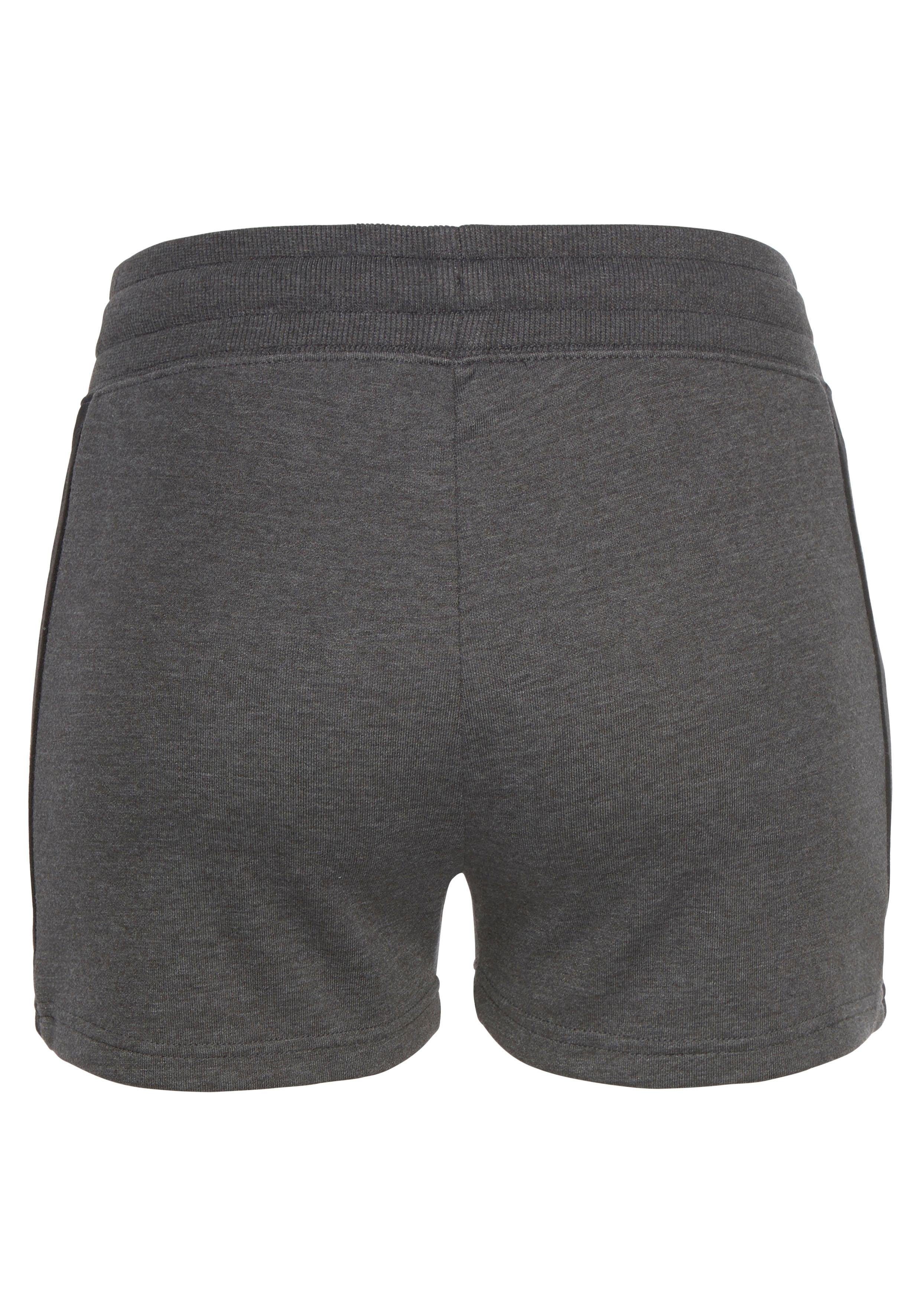 Bench. Loungewear Relaxshorts met zijstrepen, loungewear