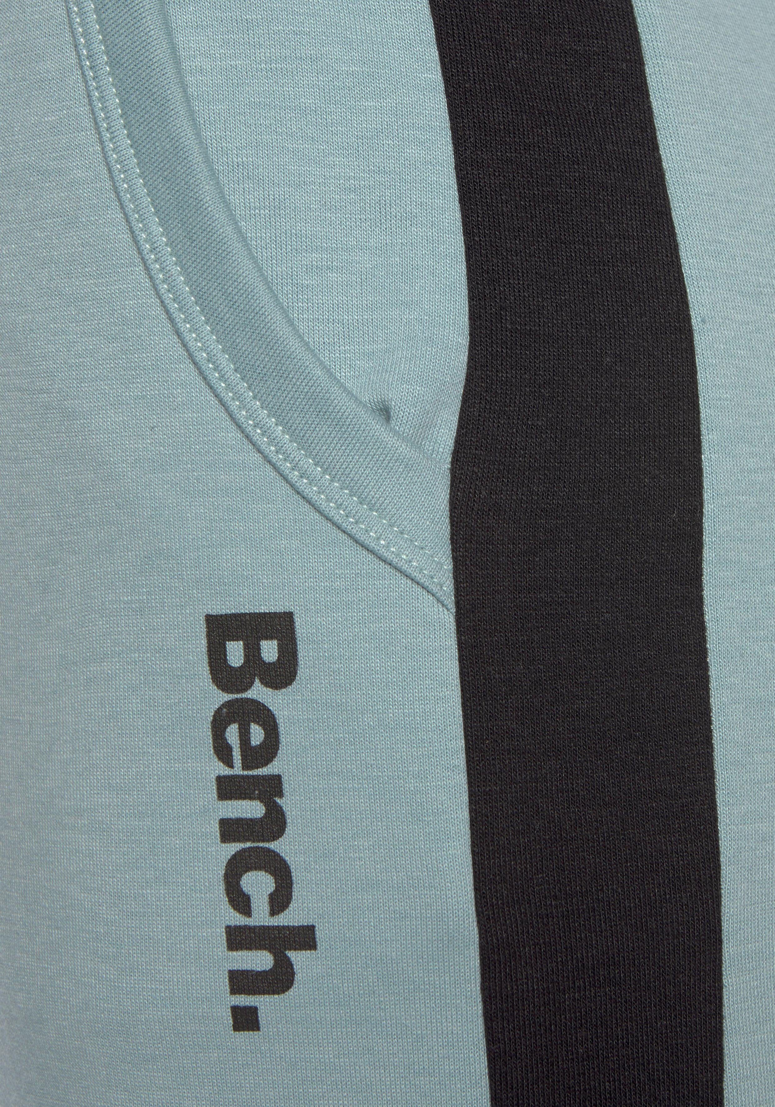 Bench. Loungewear Sweatbroek met zijstrepen en smalle pijpen, loungepak