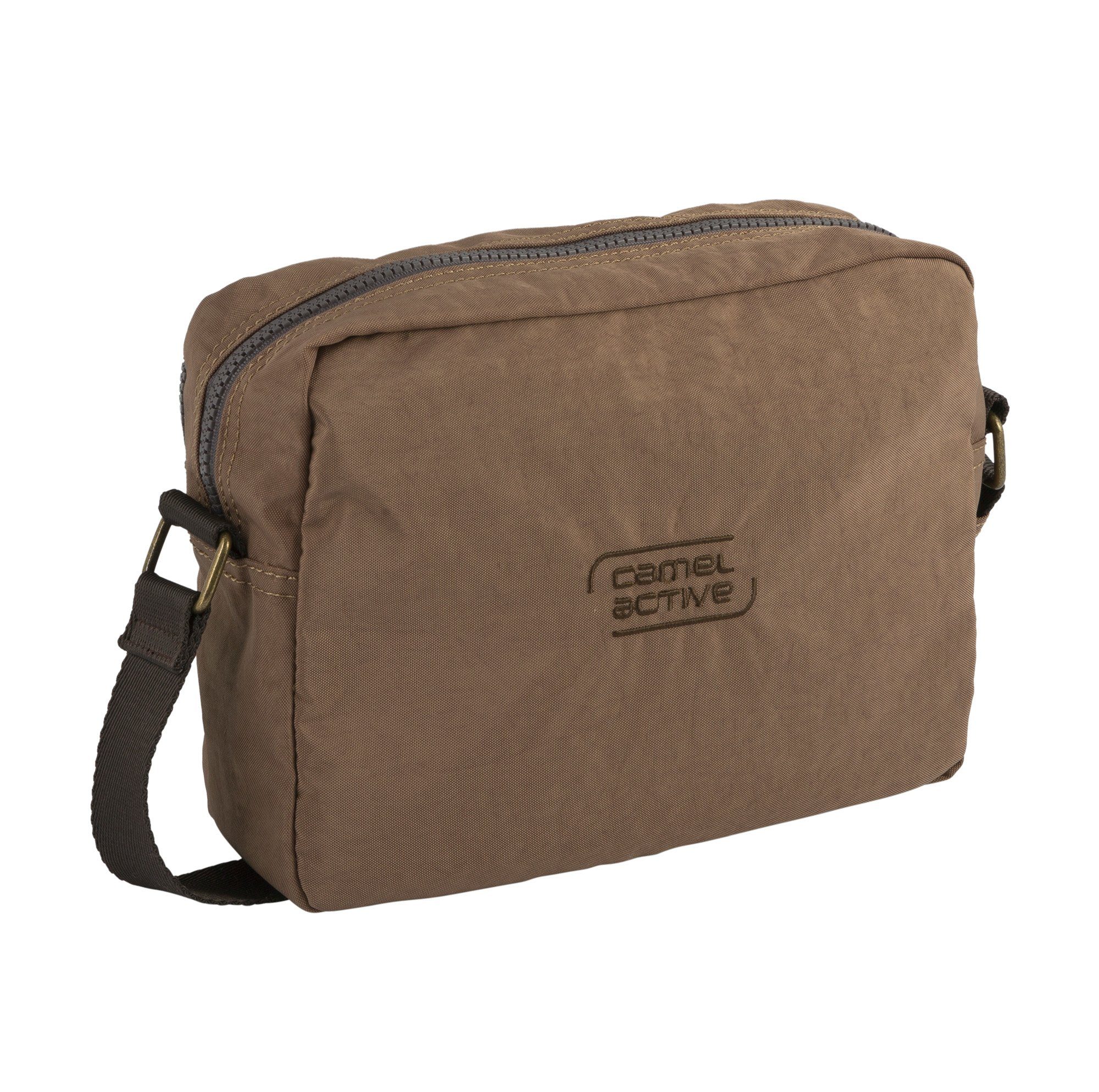 camel active Schoudertas Journey van licht robuust nylon functioneel perfect voor alle levensomstandigheden