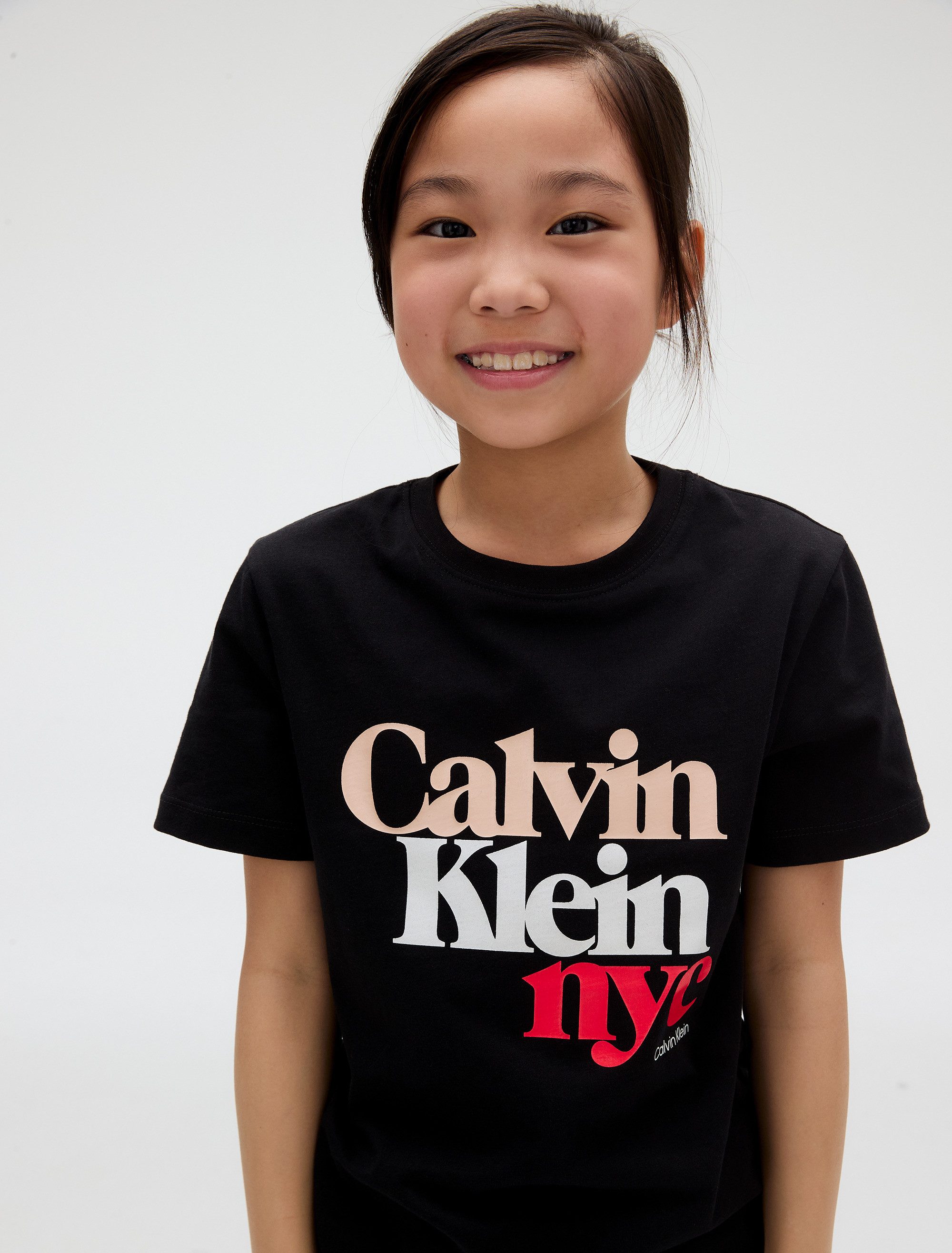 Calvin Klein T-shirt PEARL SIGNATURE NYC REGULAR TEE voor kinderen tot 16 jaar, met grote print