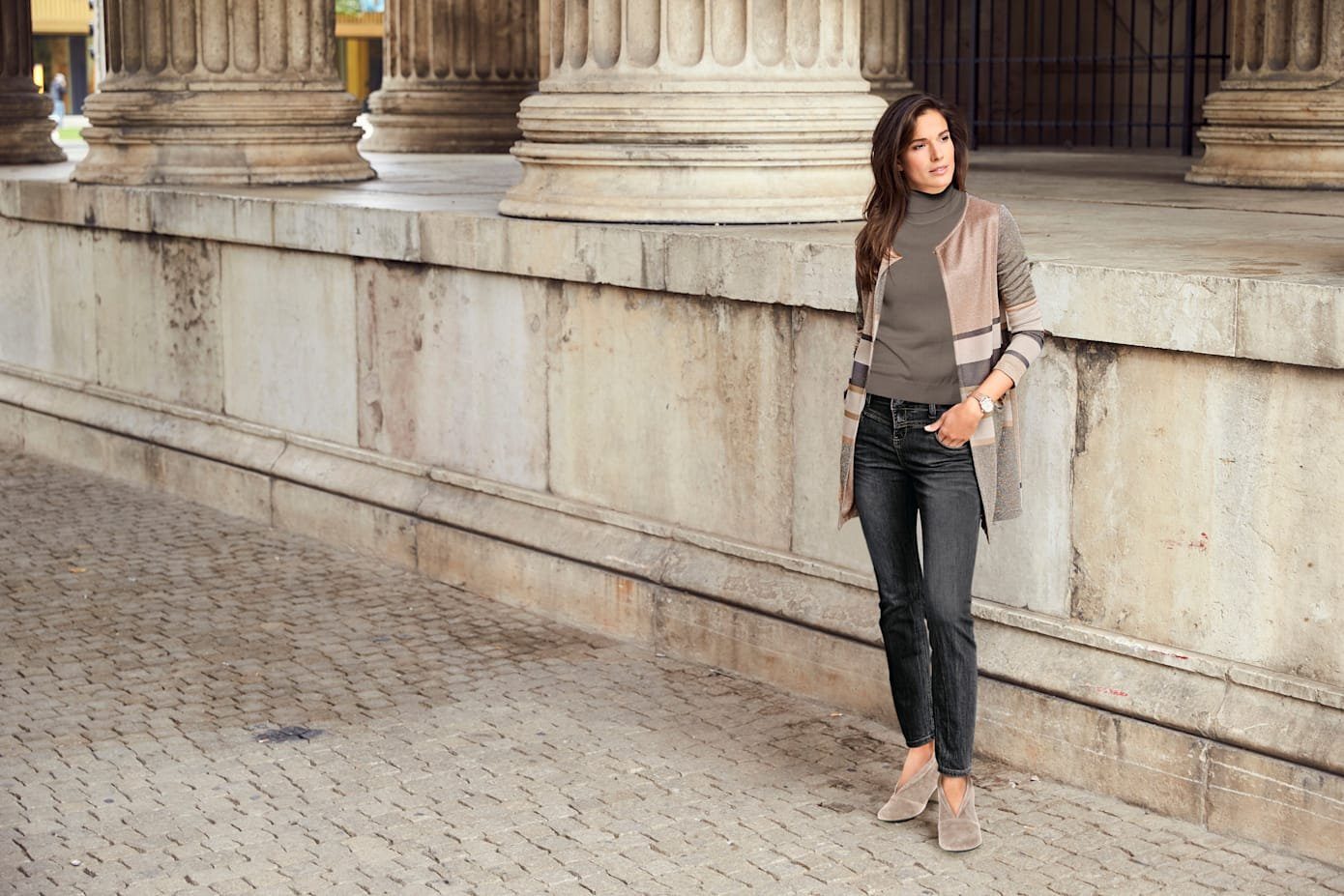 Andrea Conti Pumps