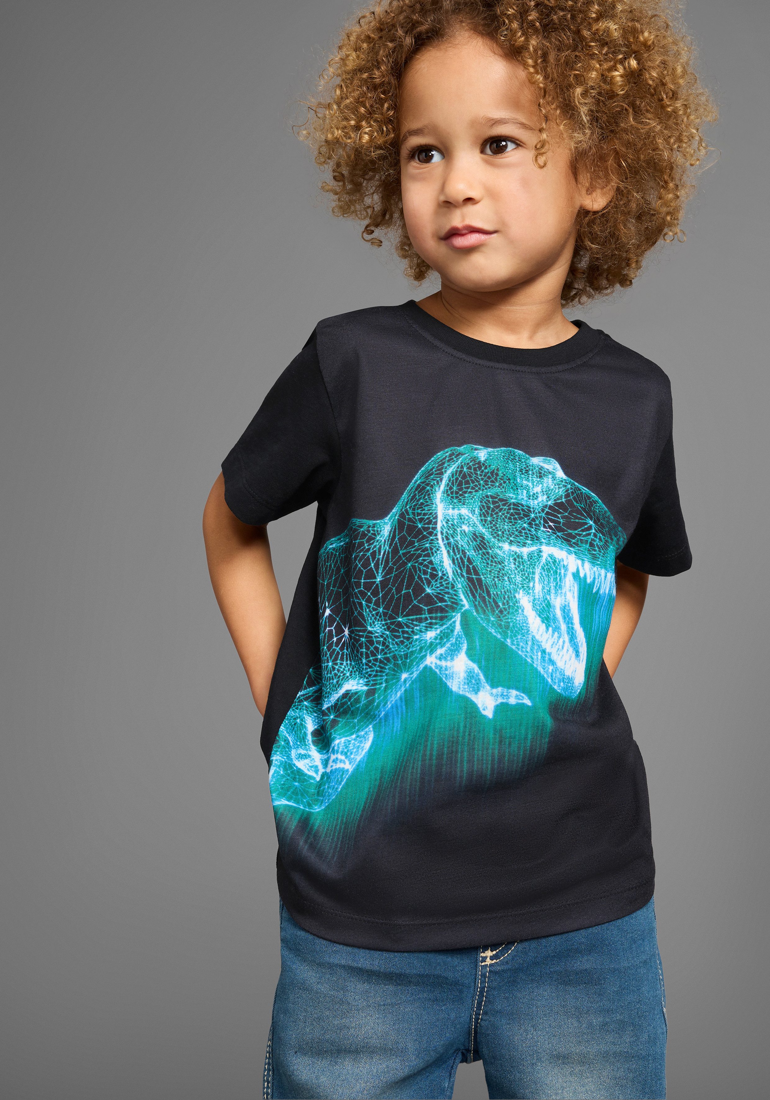 KIDSWORLD T-shirt BIG dino T-shirt met coole dino-print jongens t-shirts maat 116/122 zwart