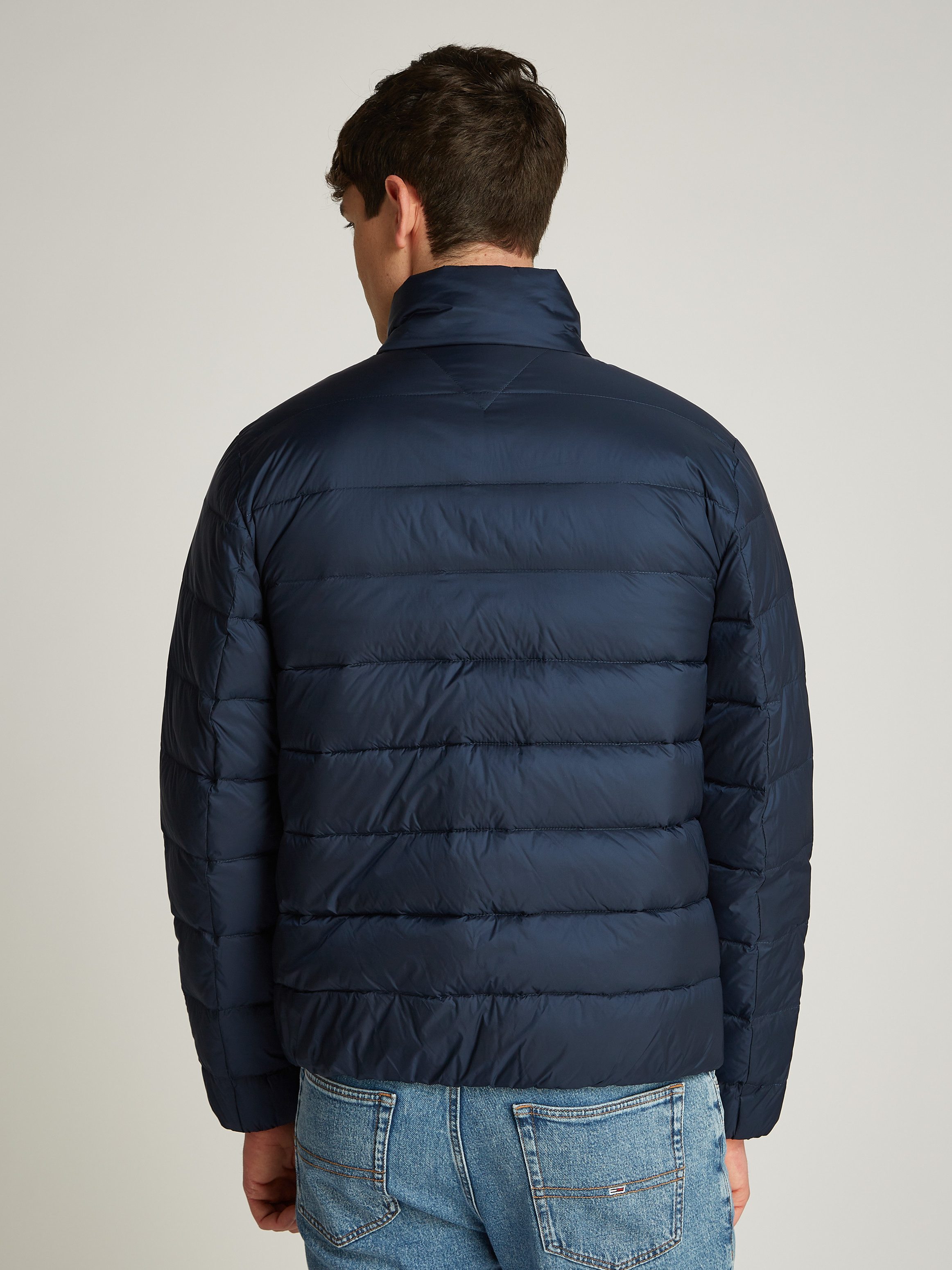 Tommy Jeans Plus Gewatteerde jas TJM LT DOWN JACKET EXT in grote maten, logoborduring, ritszakken