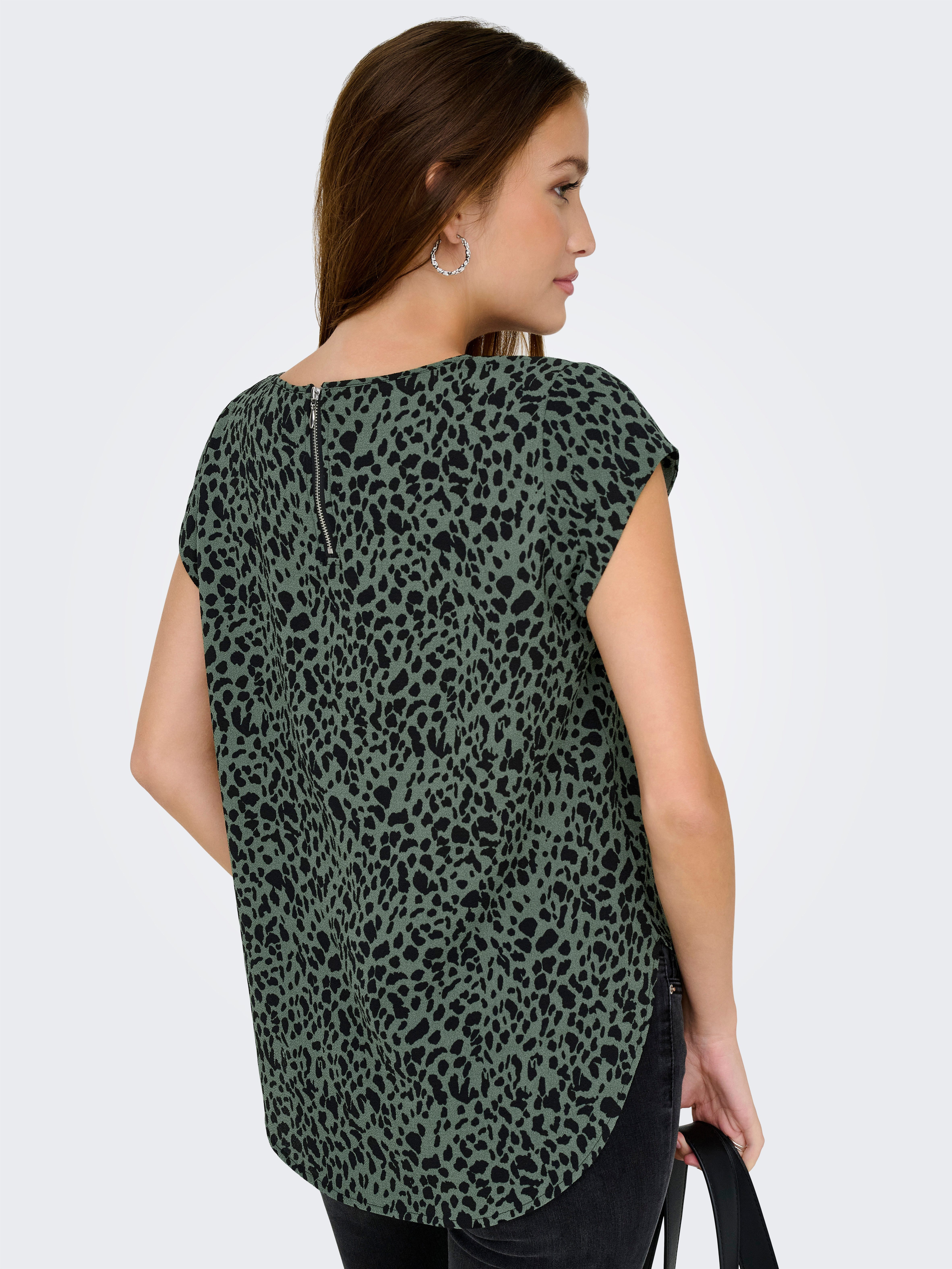 Only Shirtblouse ONLVIC S/S AOP TOP NOOS PTM