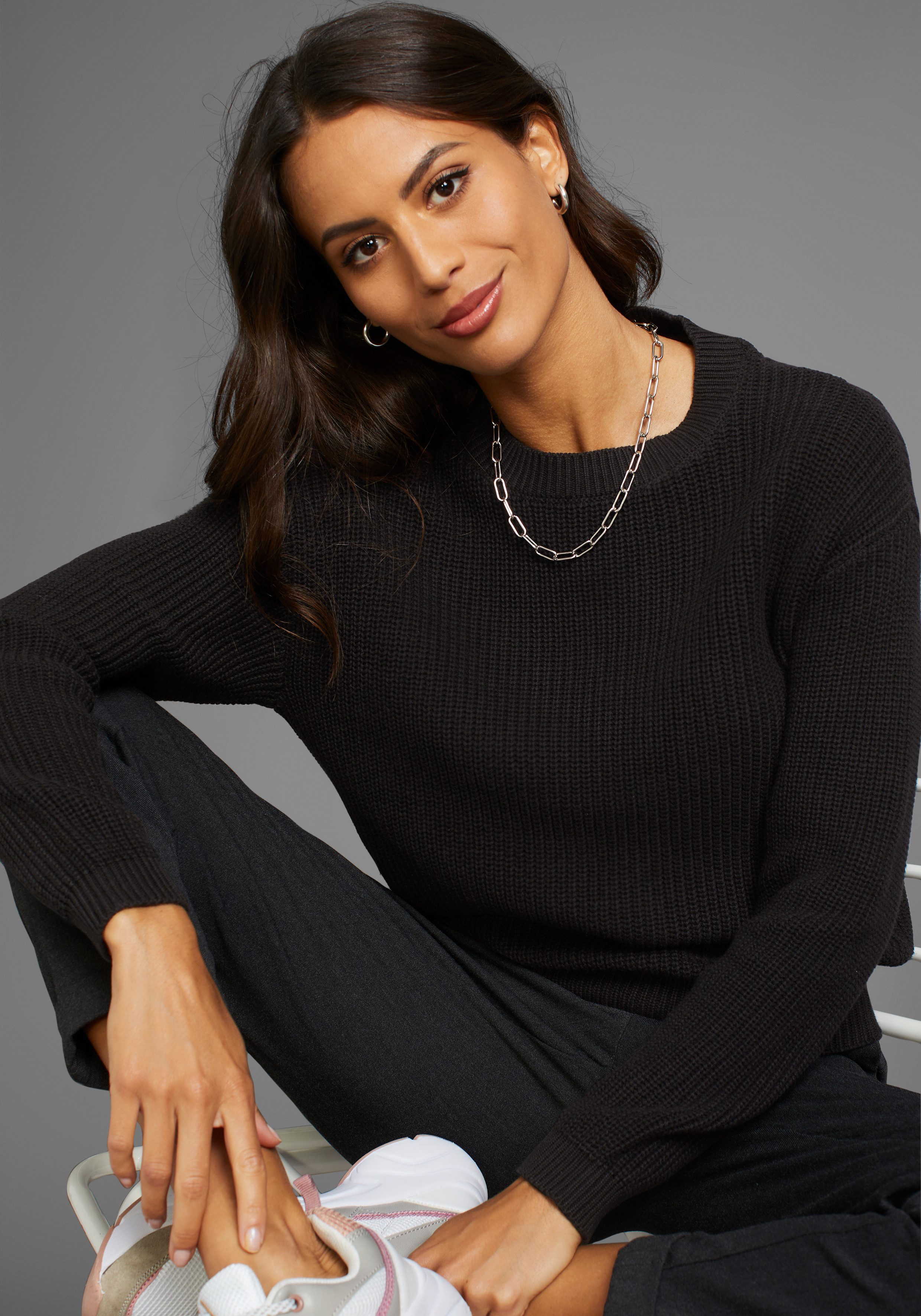 Laura Scott Trui met ronde hals CIRCULAR COLLECTION-GOTS gecertificeerd