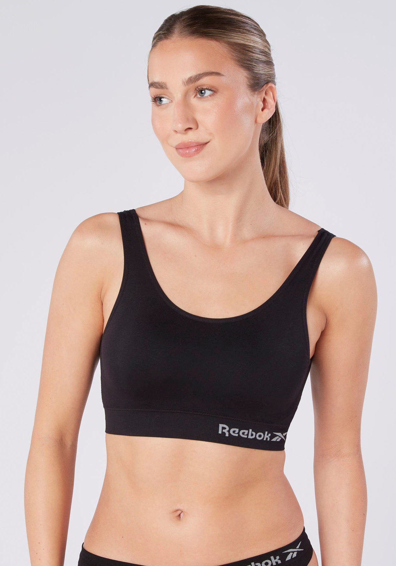 Reebok Bustier Kira met vormgevend design