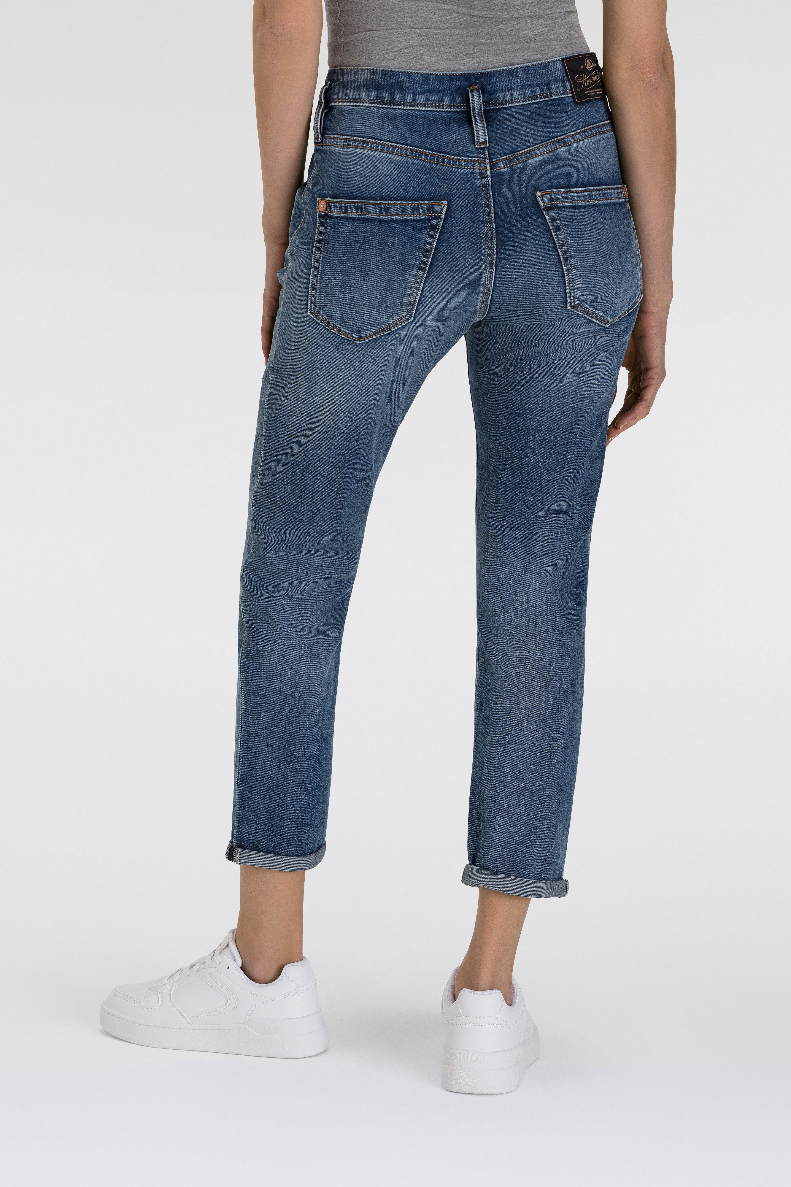 Herrlicher 7/8 jeans Shyra Cropped Denim Comfort met half blinde knoopsluiting