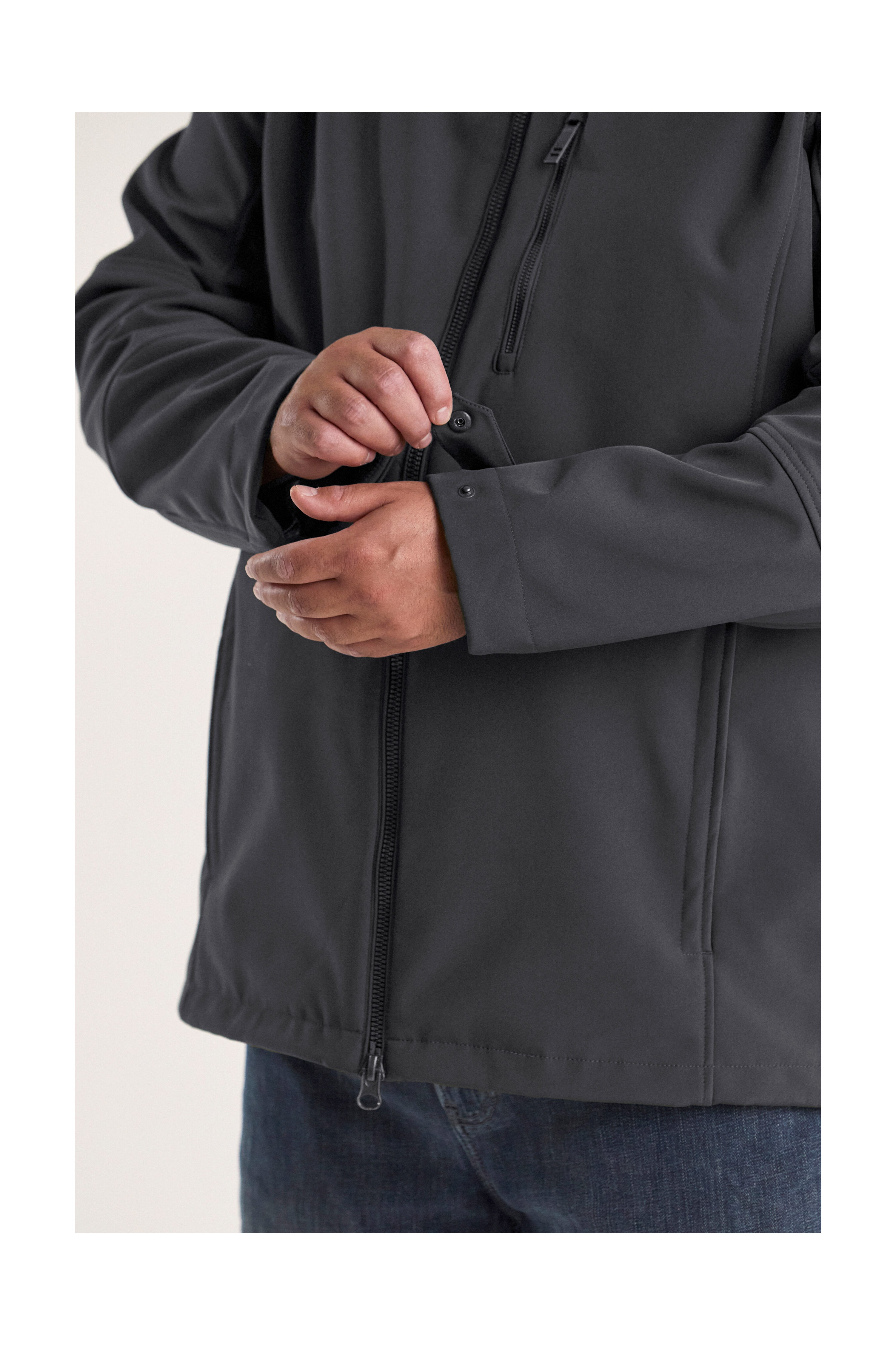 STOY Softshell-jack STW 17 MN SFTSHLL JCKT Waterafstotende, ademende softshelljas met afneembare capuchon