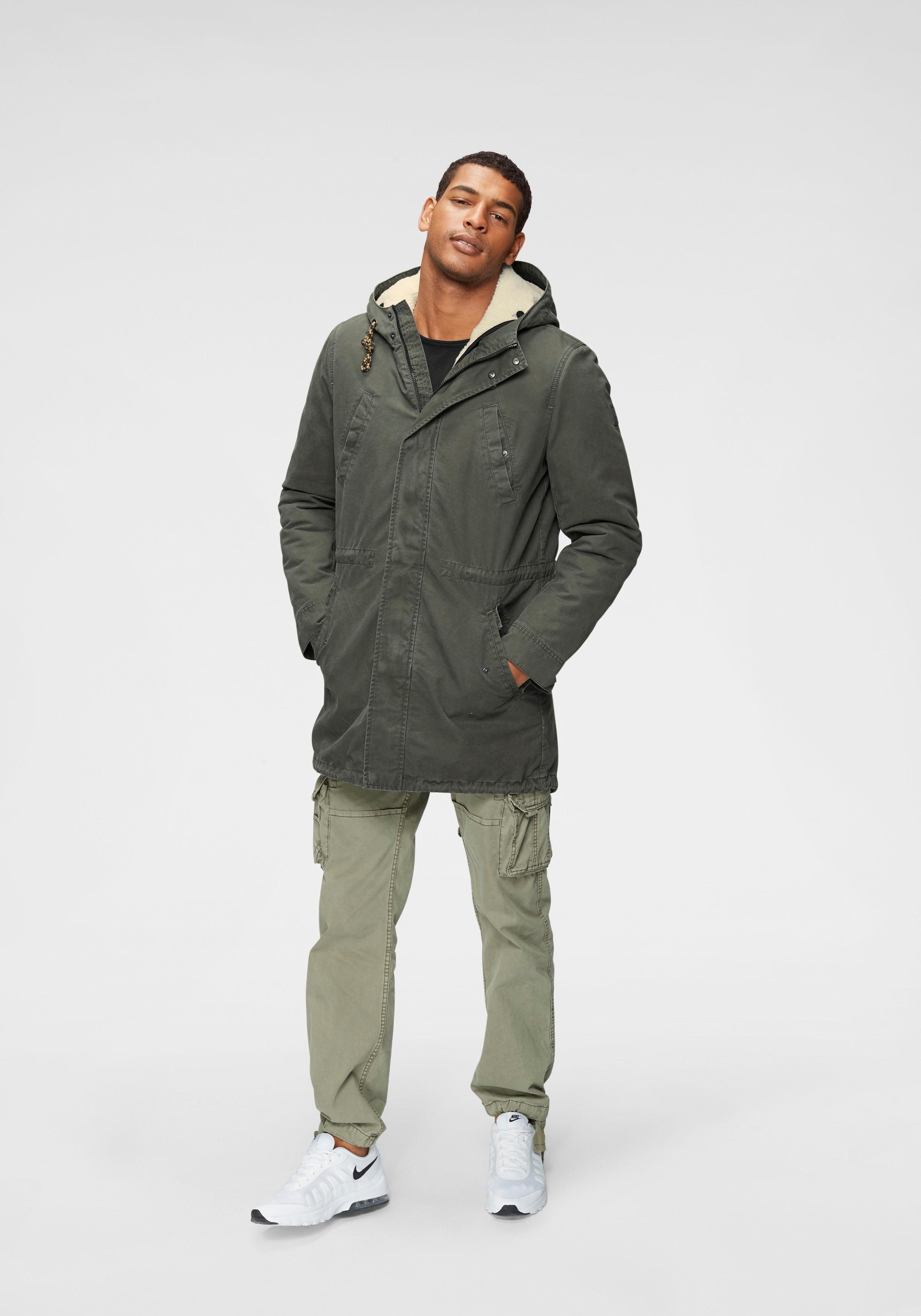 Alpha Industries Cargobroek Jet pant met zijcargozakken en koord aan de beenafsluiting