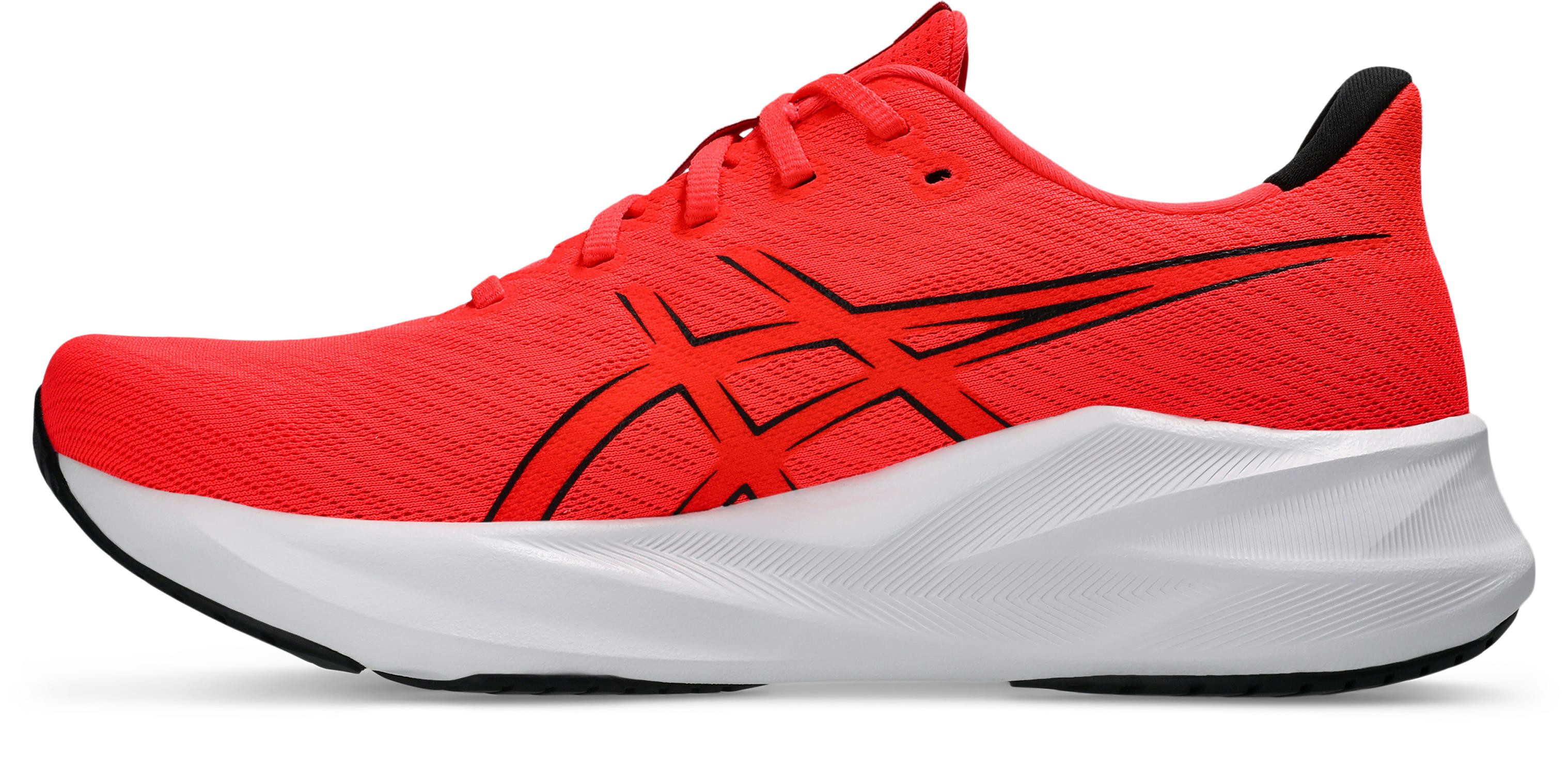 Asics Runningschoenen VERSABLAST 4