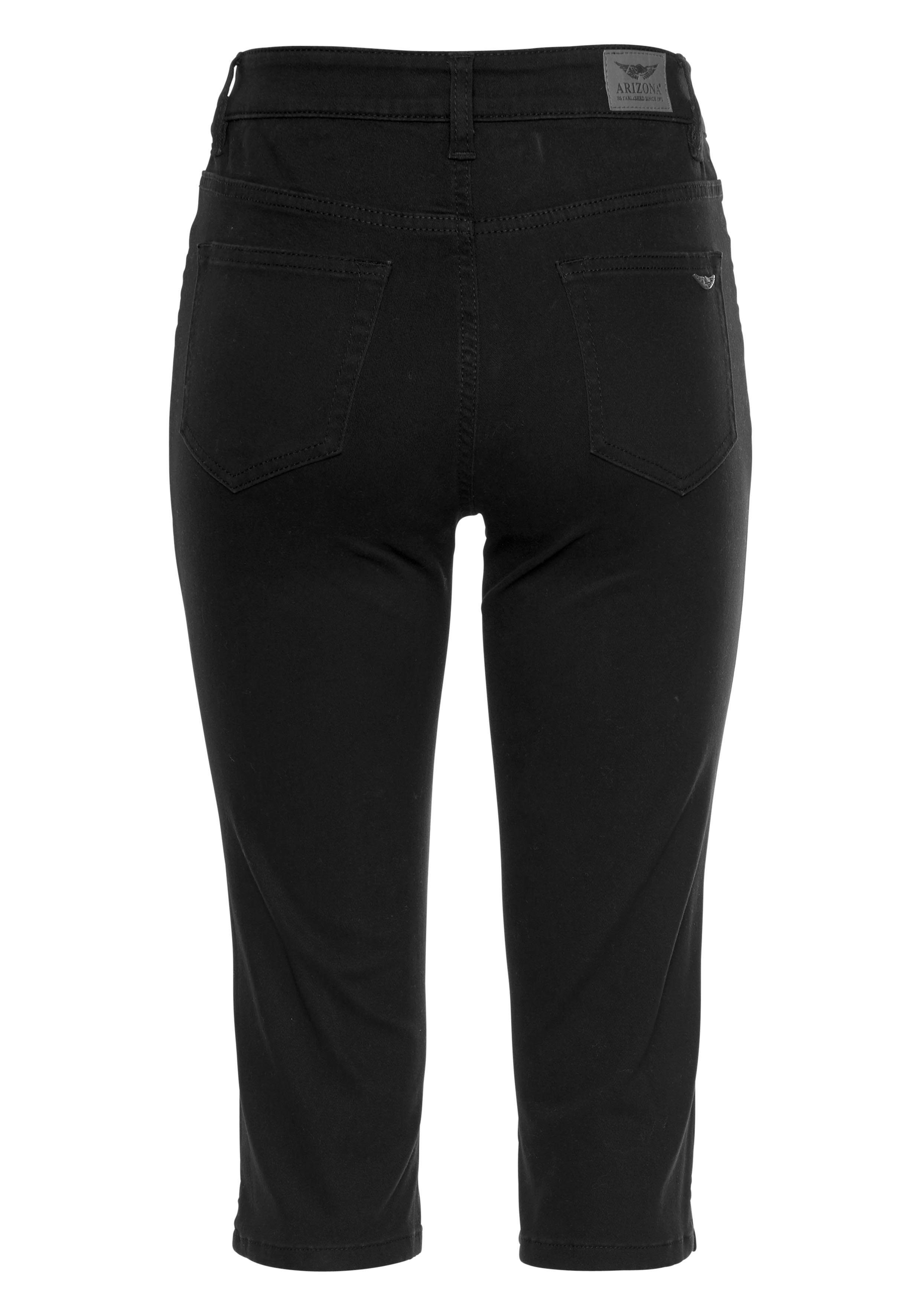 Arizona Capri jeans Met splitje in de zoom smalle pasvorm, met stijlvolle studs, hoge taille