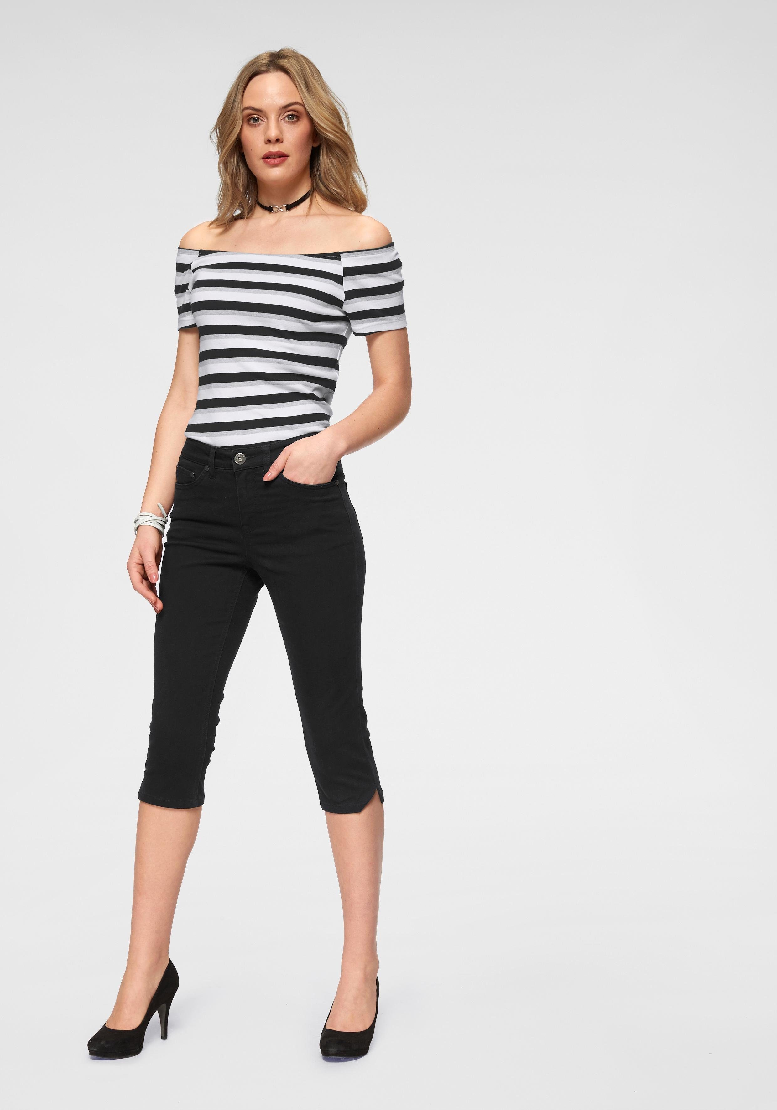 Arizona Capri jeans Met splitje in de zoom smalle pasvorm, met stijlvolle studs, hoge taille