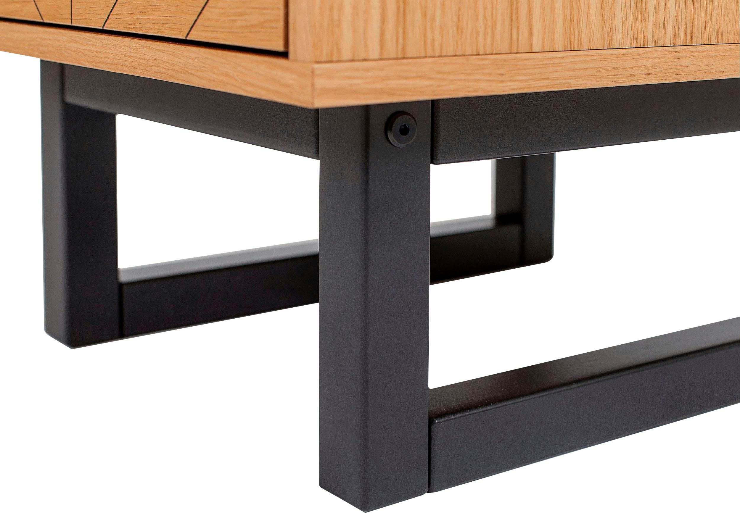 Woodman Hoge kast in scandinavisch design, met bijzondere print