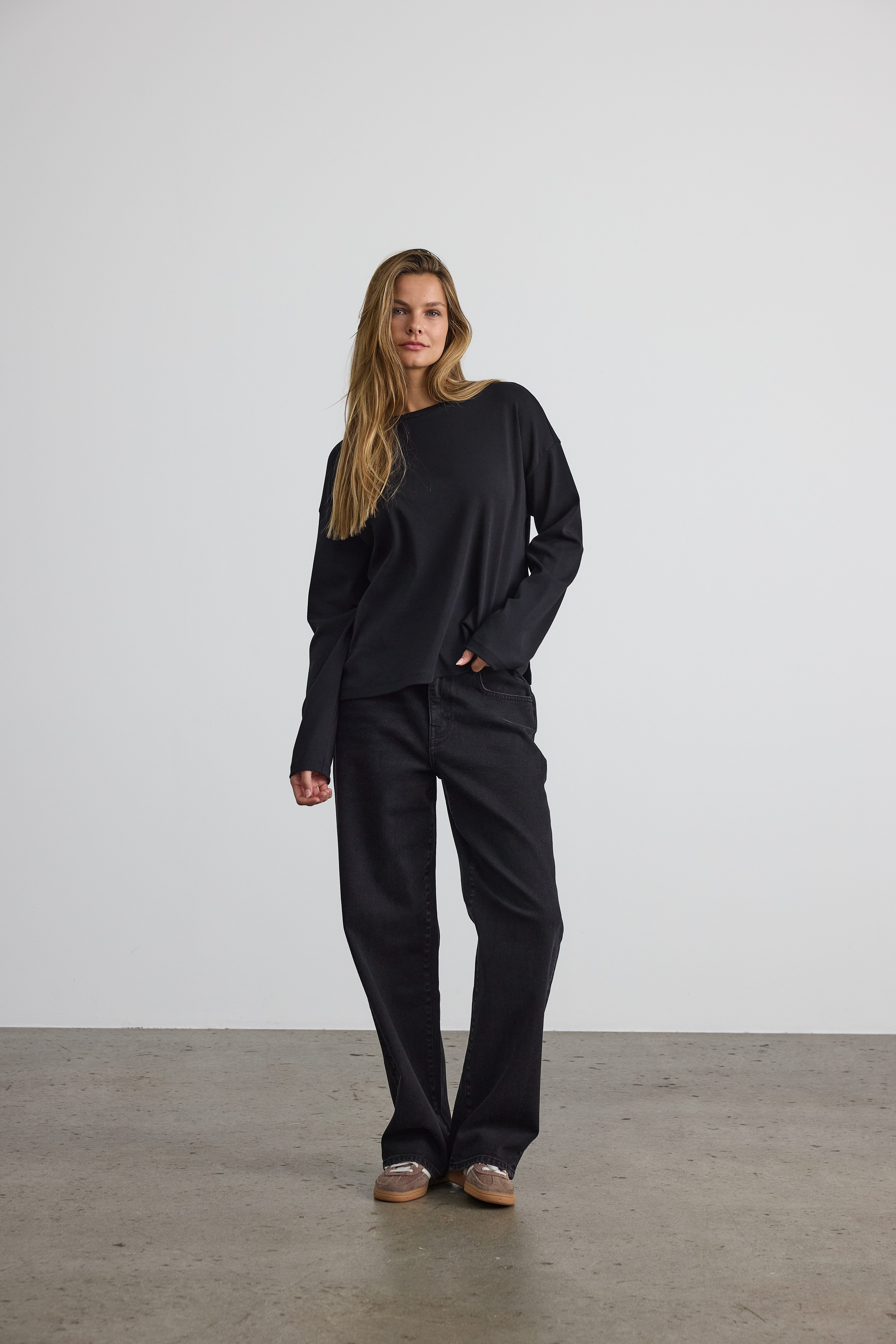 Noisy may Shirt met lange mouwen NMMOCCA L/S REGULAR FIT TOP JRS FWD NOOS