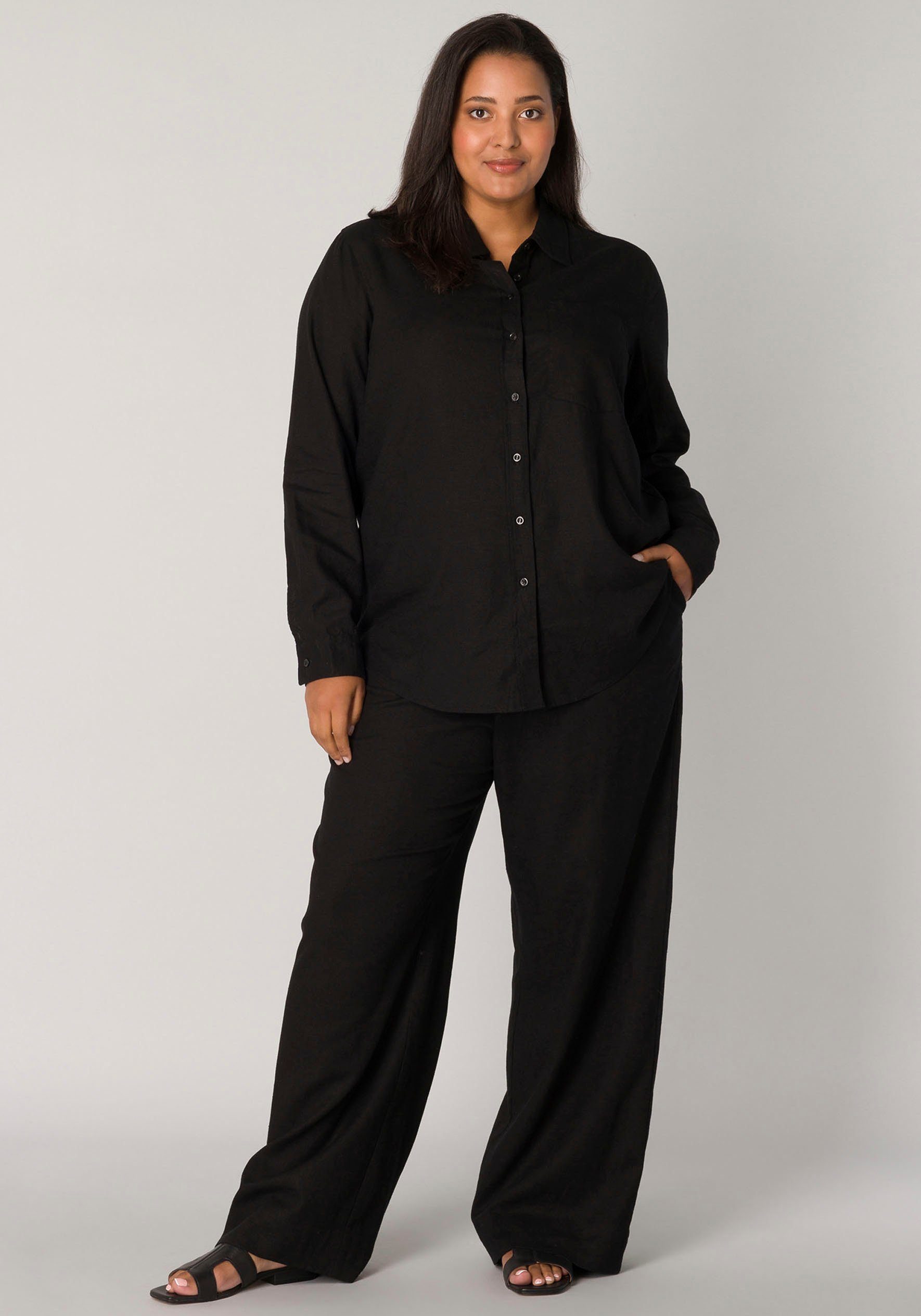 Base Level Curvy Blouse met lange mouwen Yaella