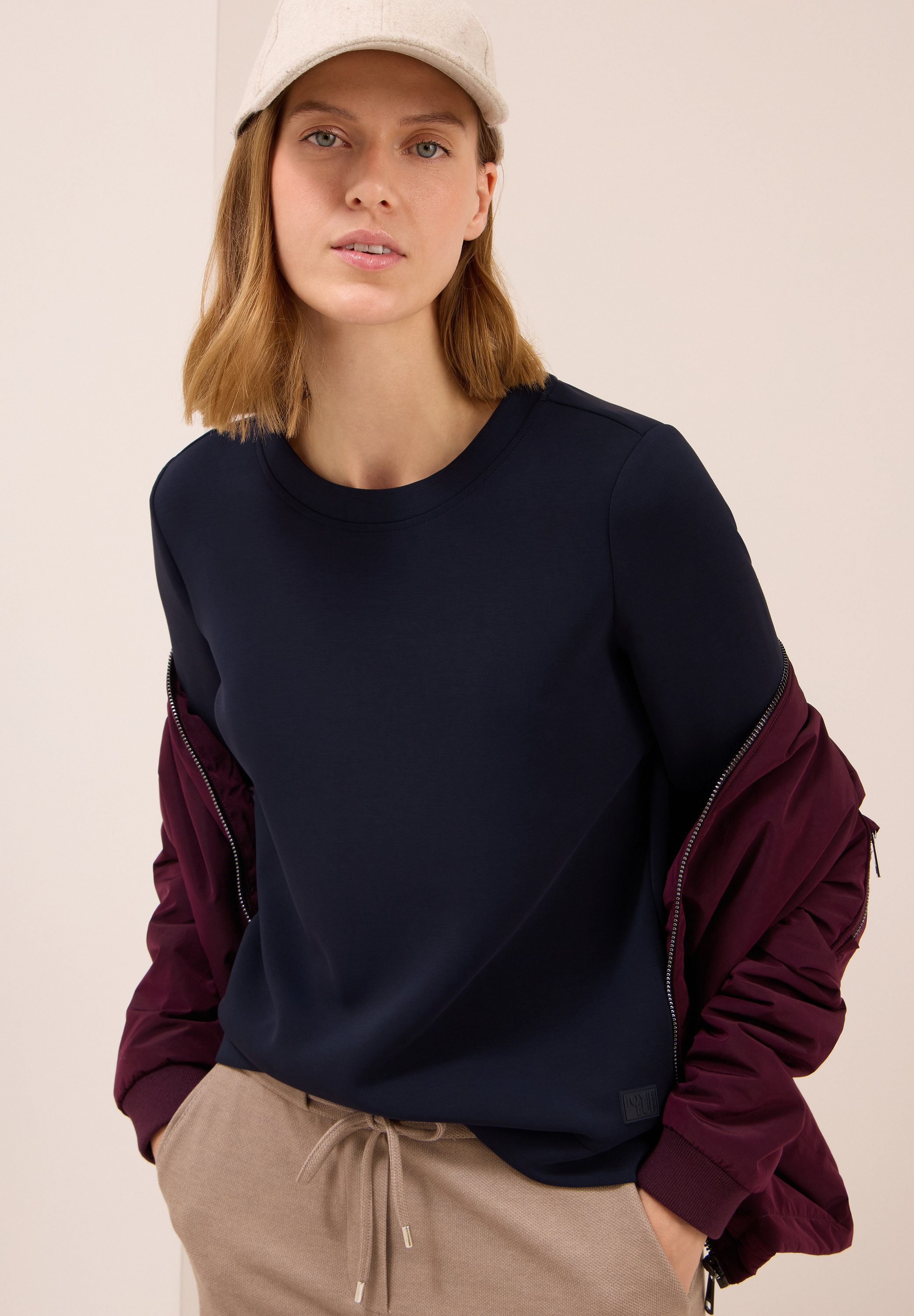 Cecil Sweatshirt