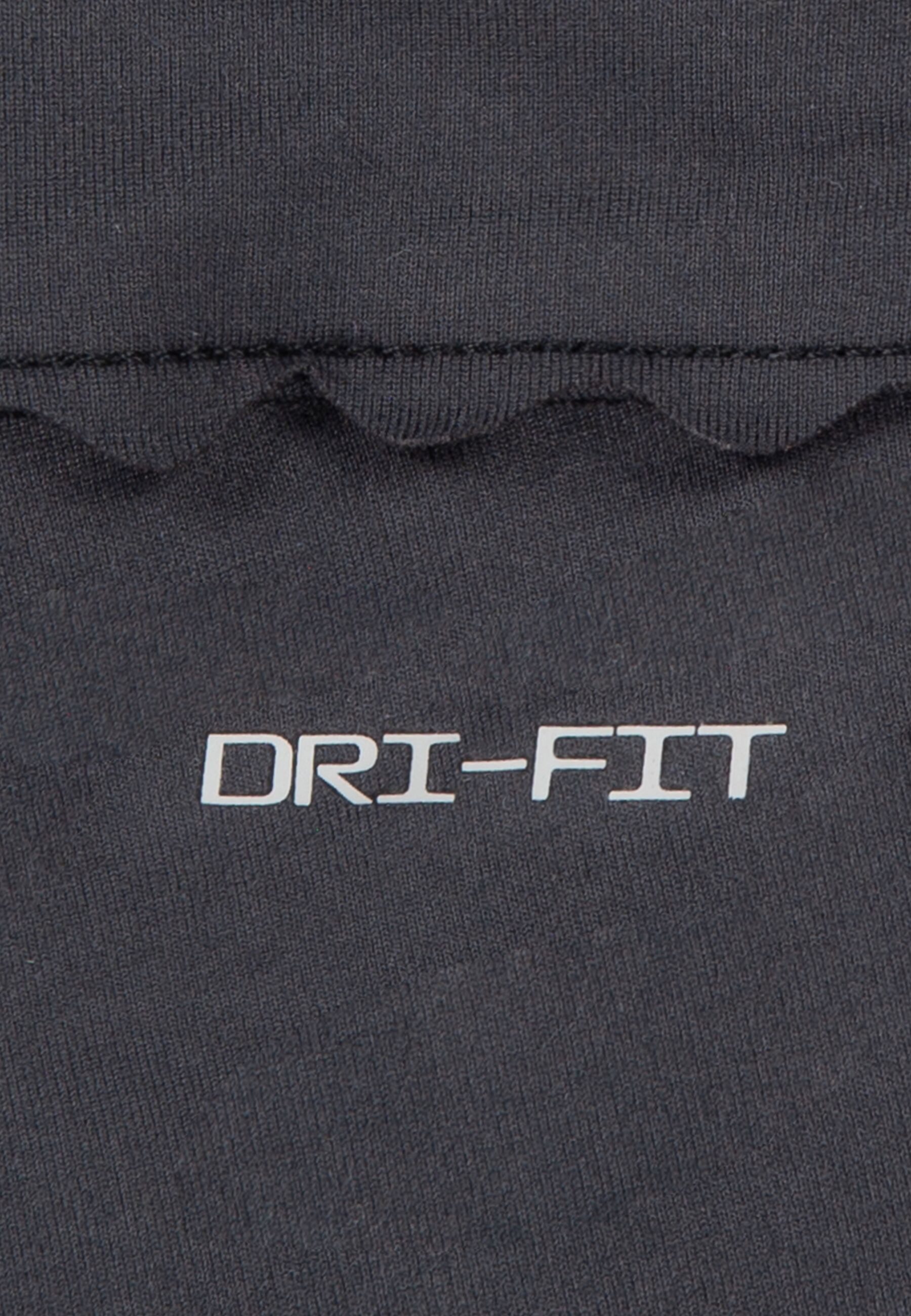 Nike Sportswear T-shirt short