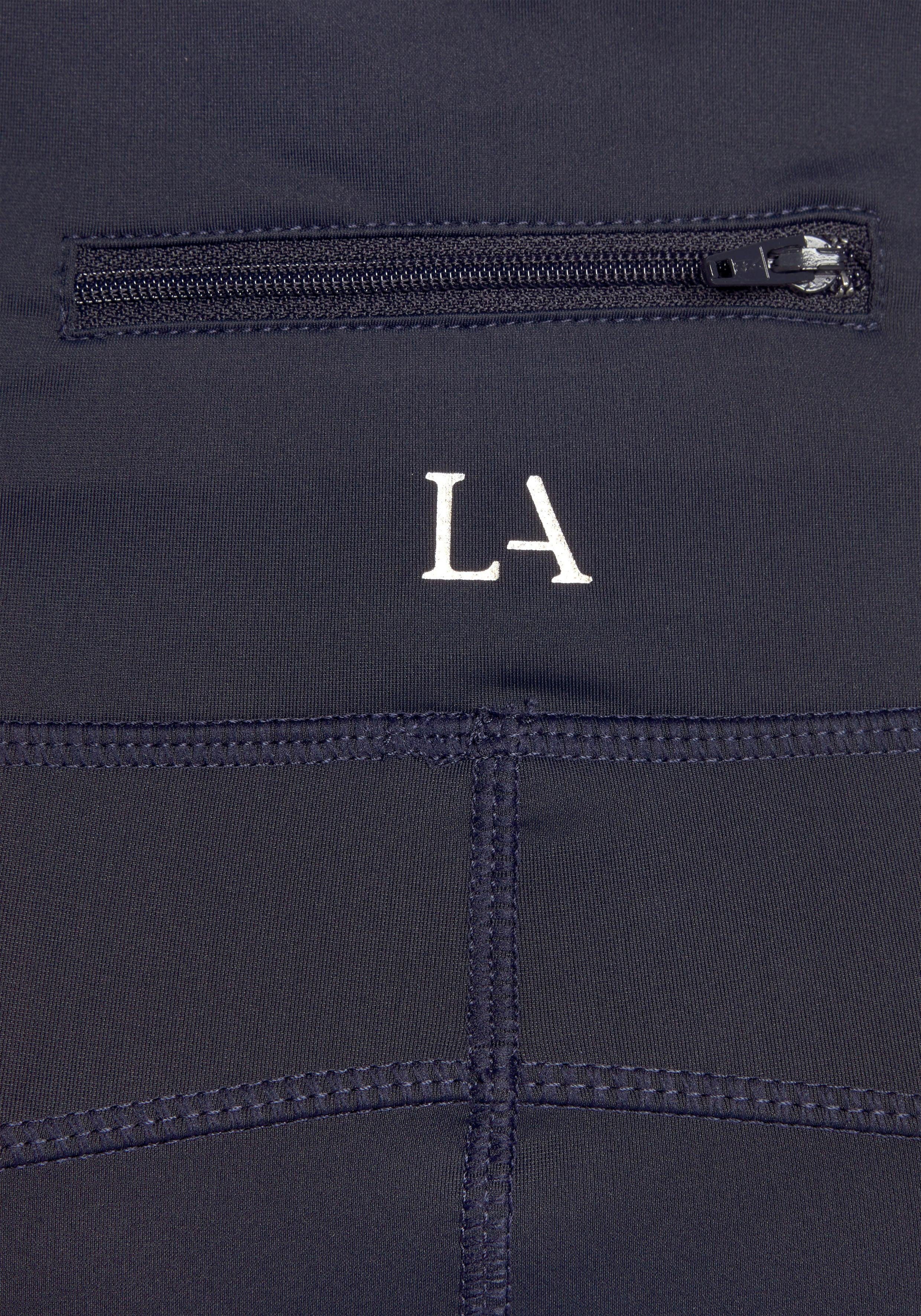 active by Lascana Fietsbroekje Basic Bottoms met klein bandzakje achter