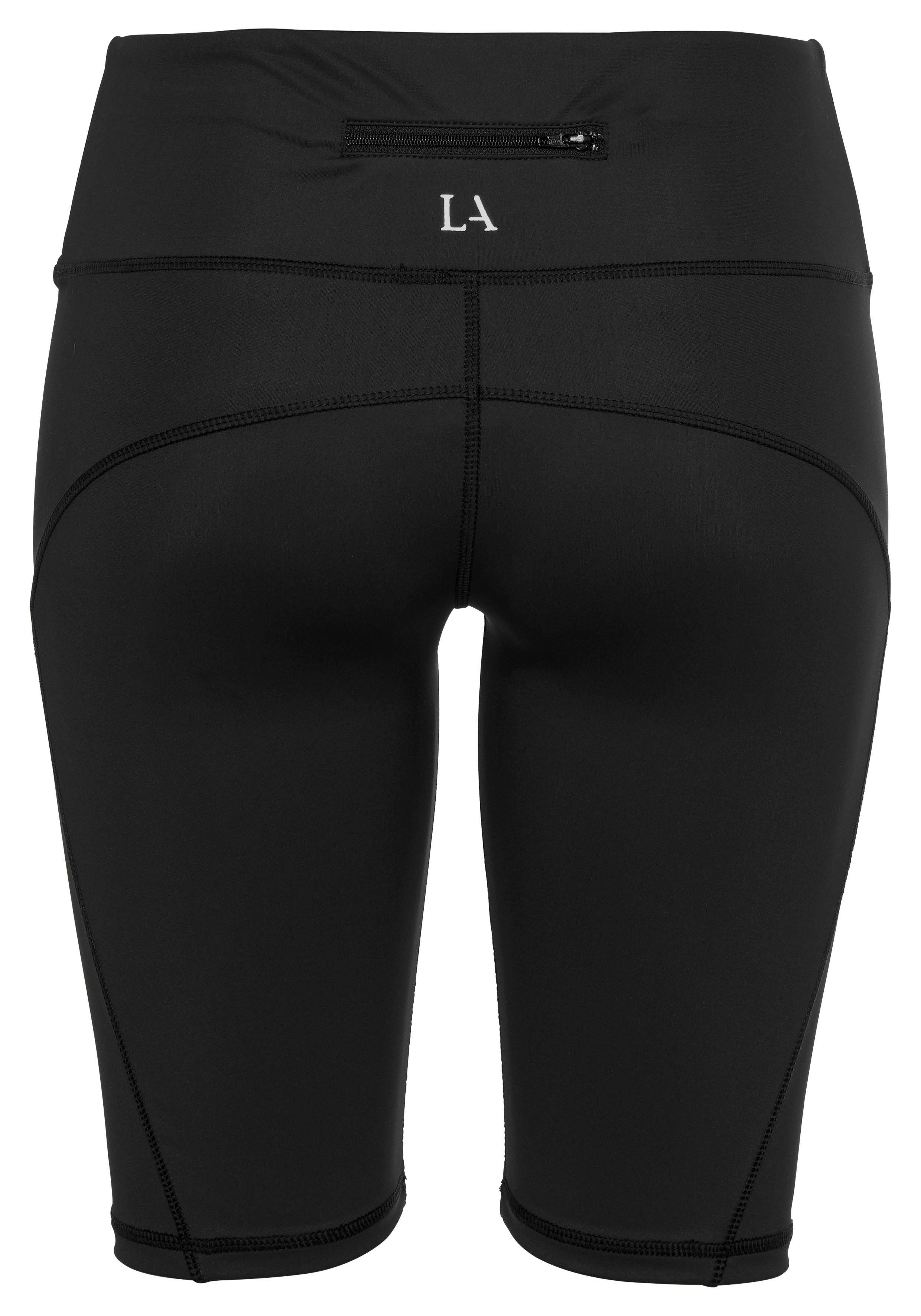 active by Lascana Fietsbroekje Basic Bottoms met klein bandzakje achter