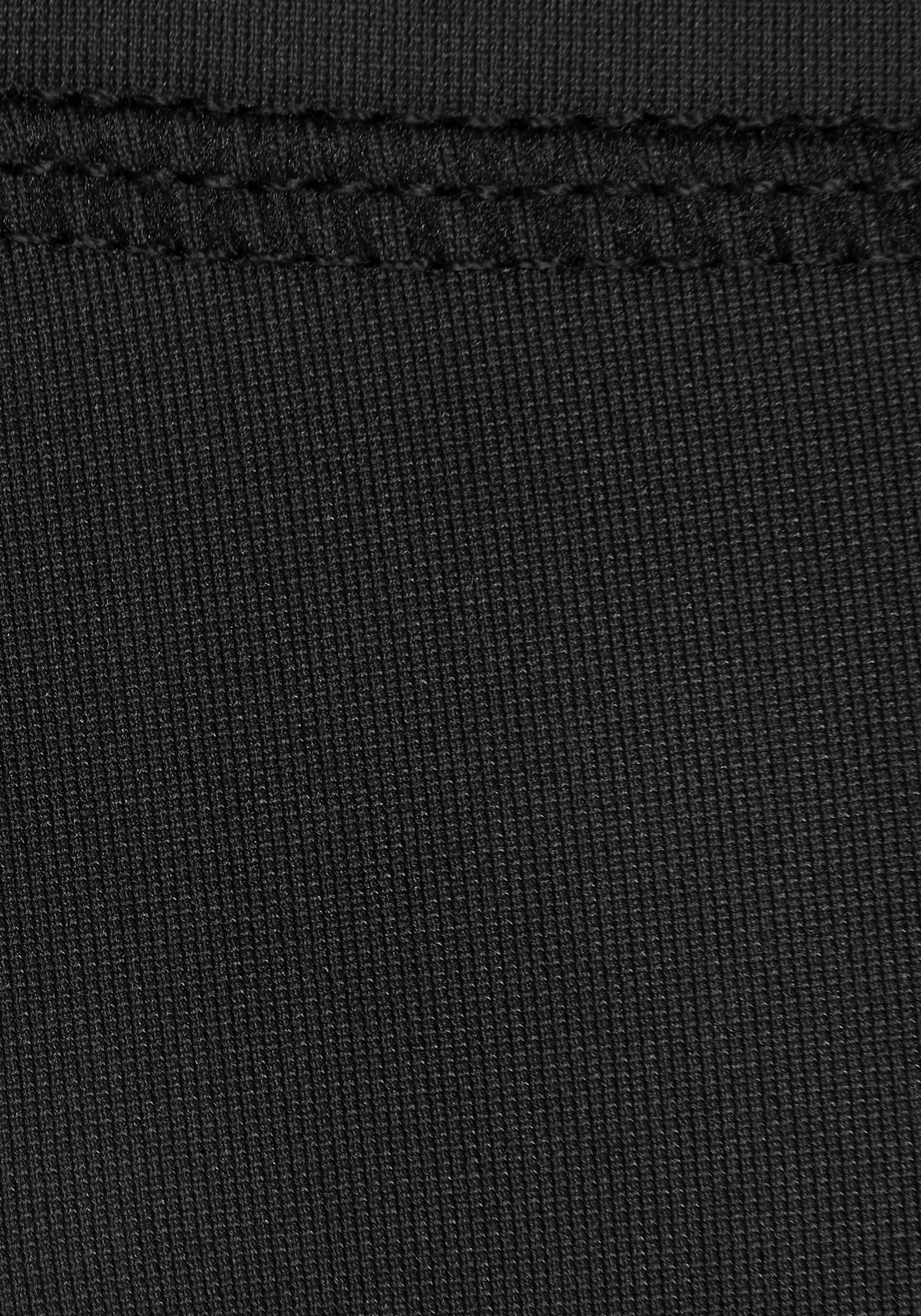 active by Lascana Fietsbroekje Basic Bottoms met klein bandzakje achter