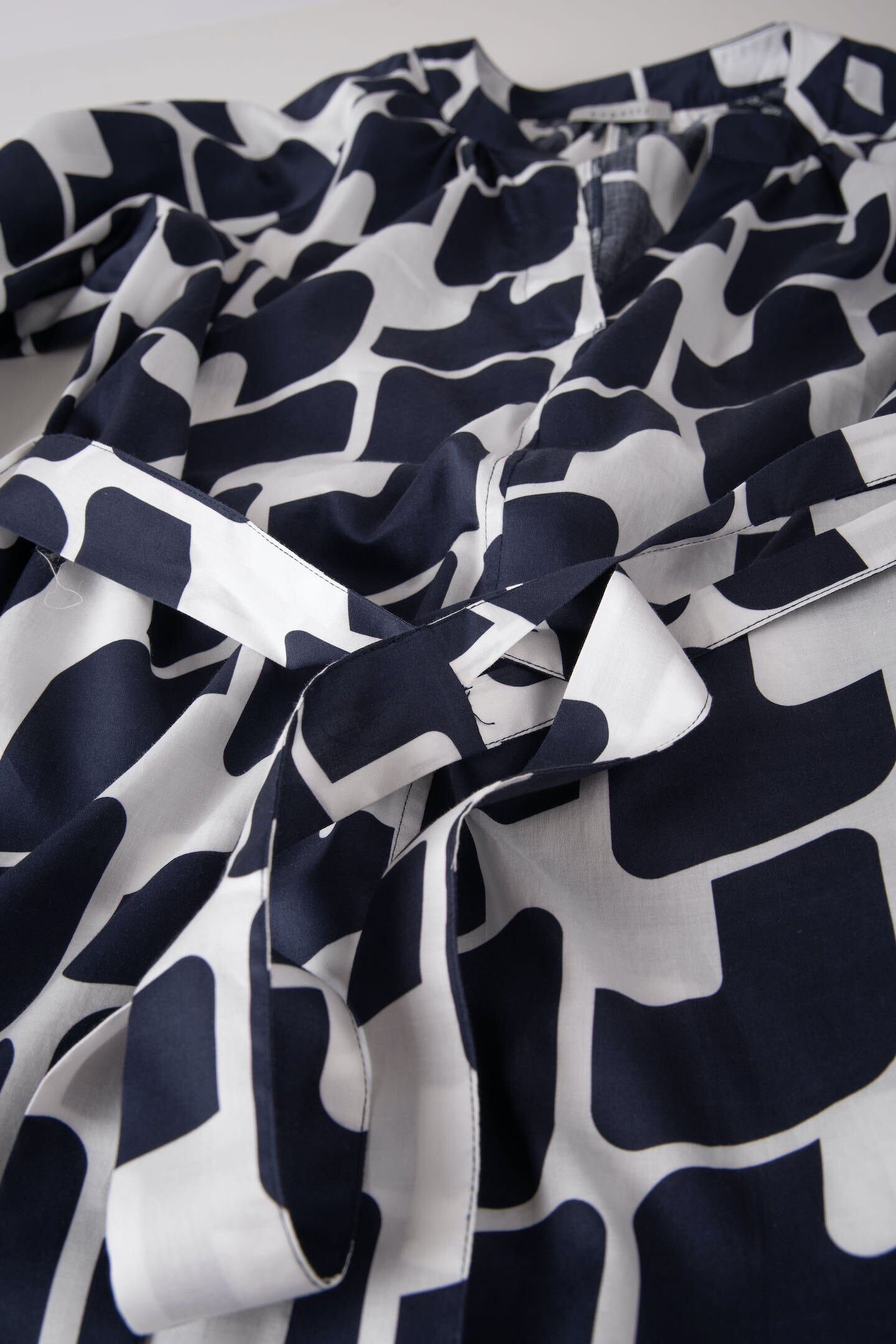 Bugatti Blousejurk met grafische prints