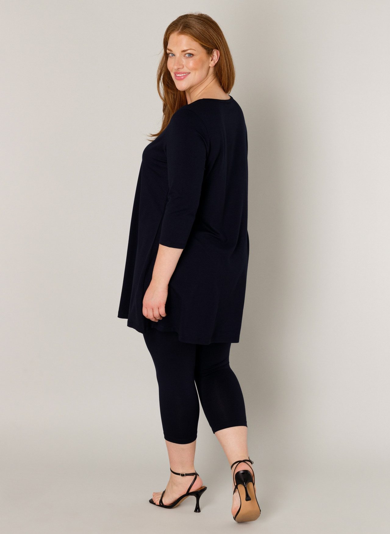 Base Level Curvy Tuniekshirt ARIA