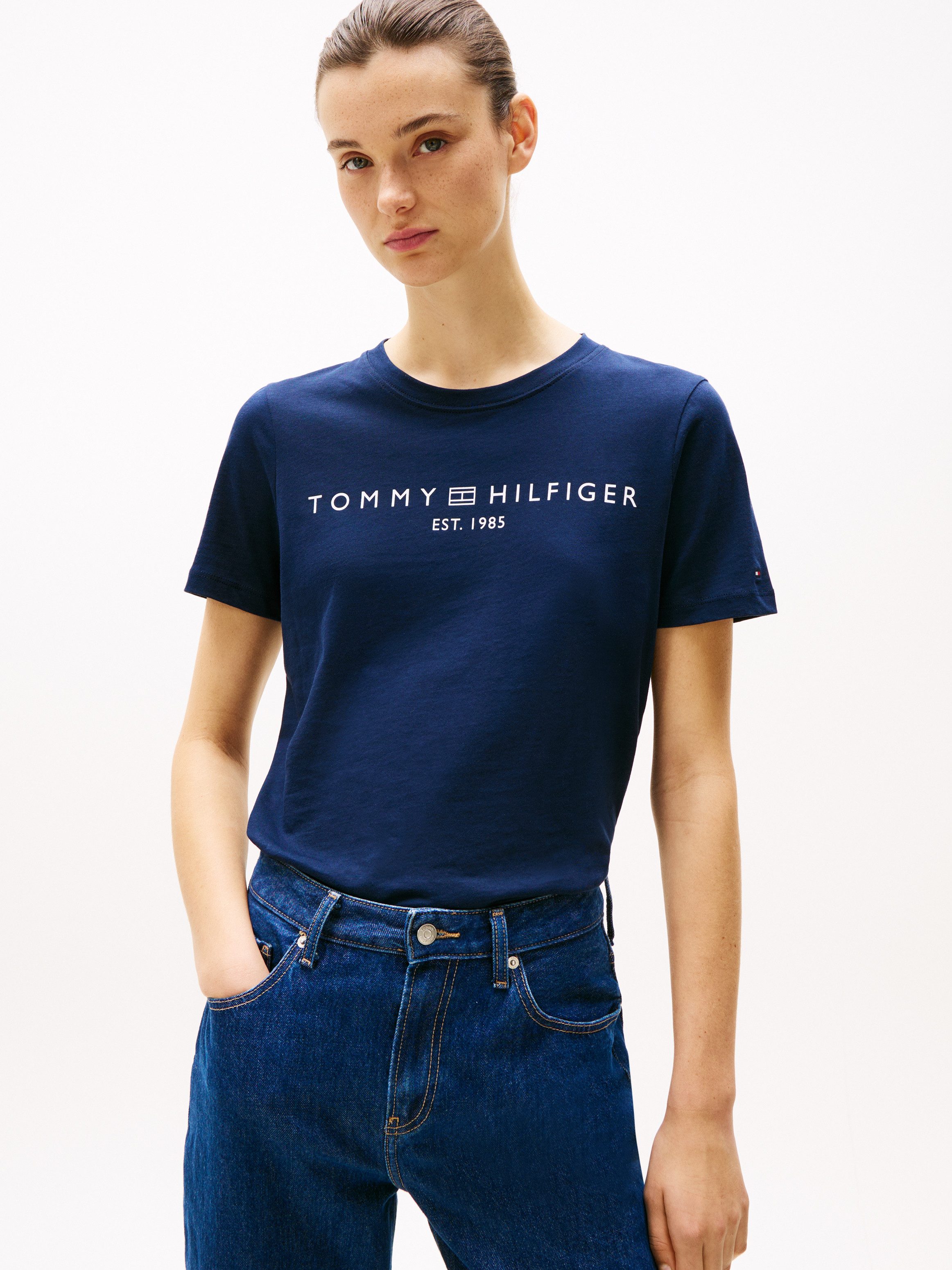 Tommy Hilfiger T-shirt REG CORP LOGO C-NK SS met een logo-opschrift