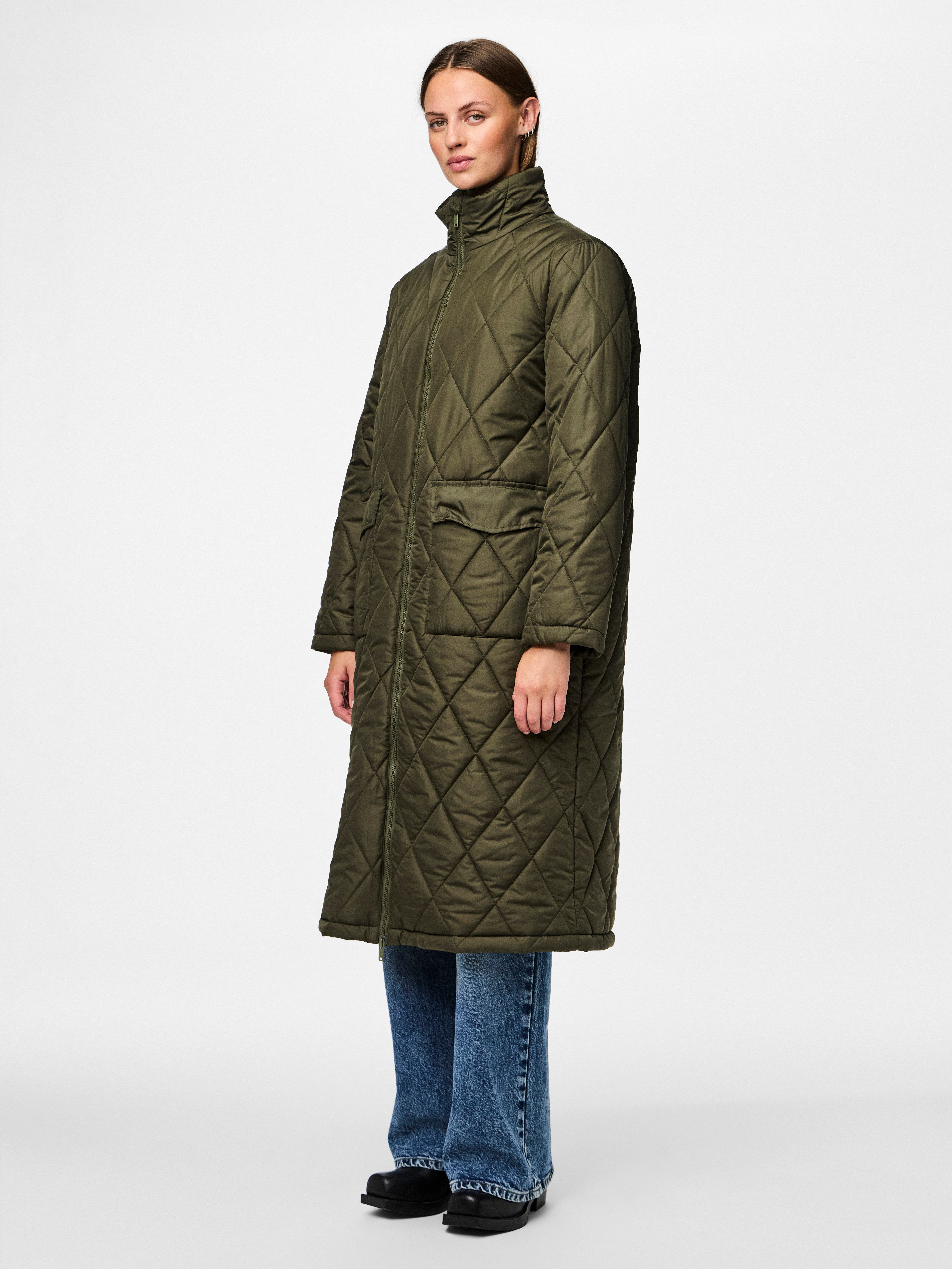 pieces Gewatteerde jas PCMAILEY LONG QUILTED JACKET NOOS BC