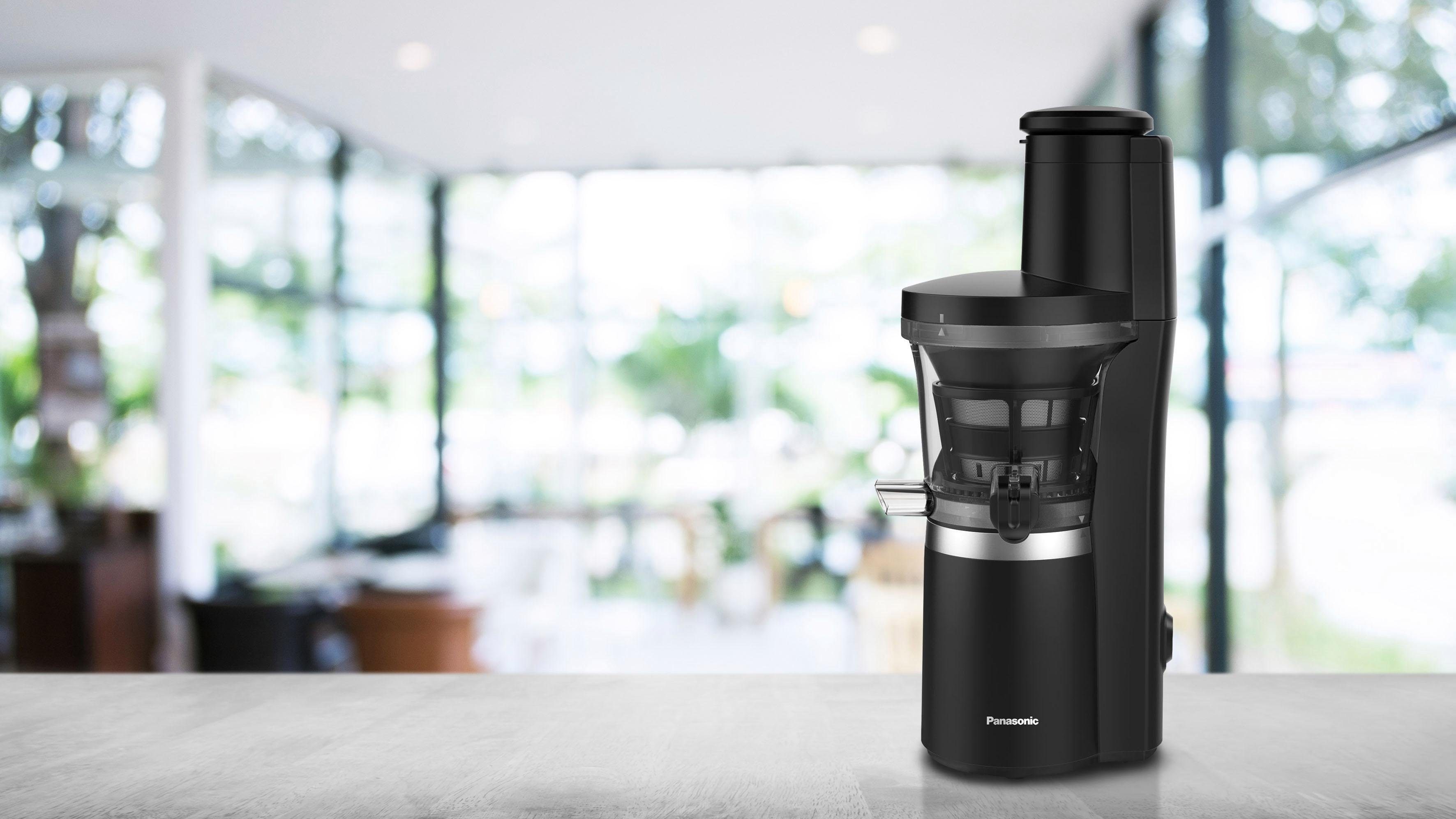 Panasonic Slowjuicer MJ-L700KXE